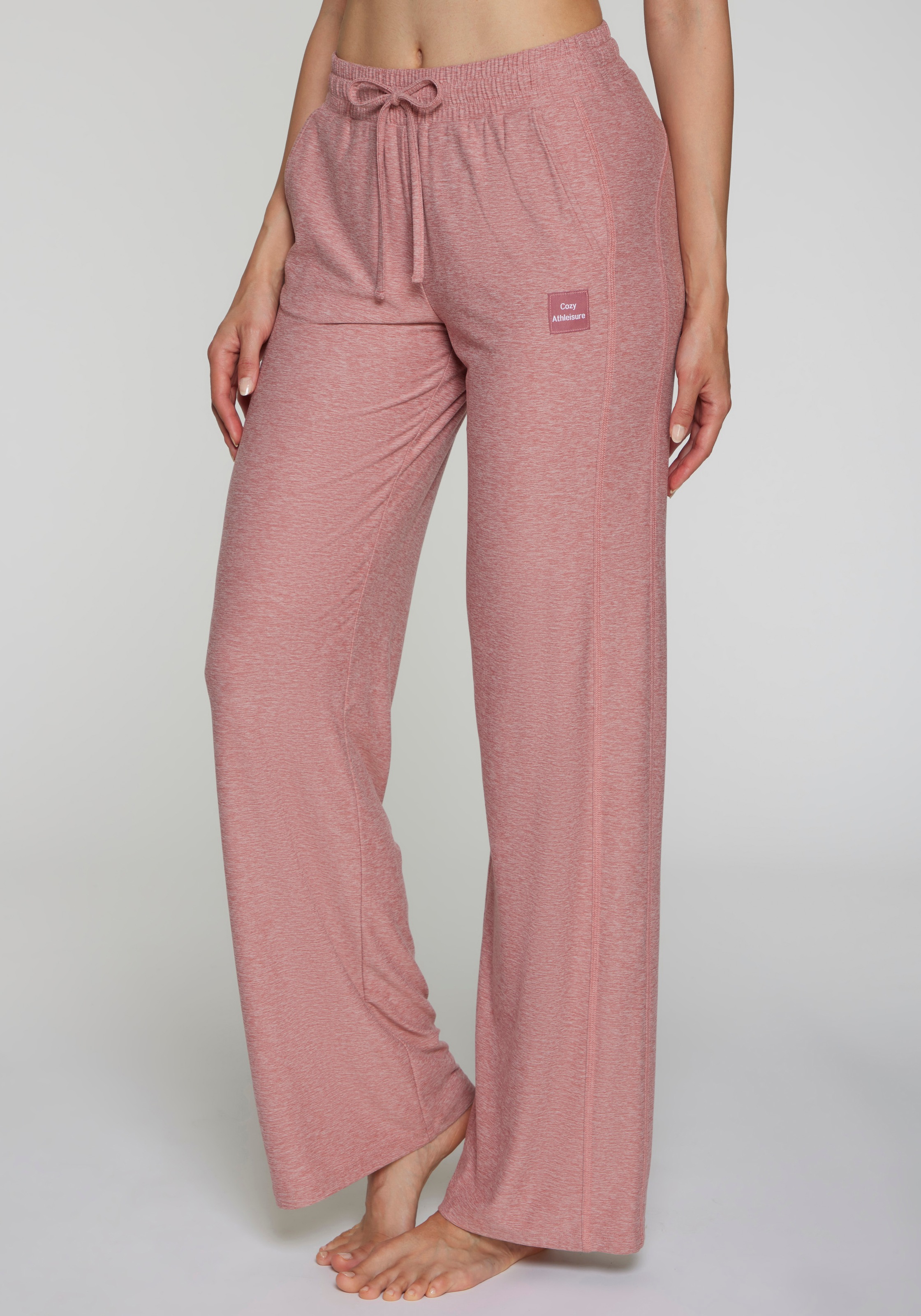 Vivance Active by Lascana Loungehose im lässigem Look mit weitem Bein. Loungwear - Serie
