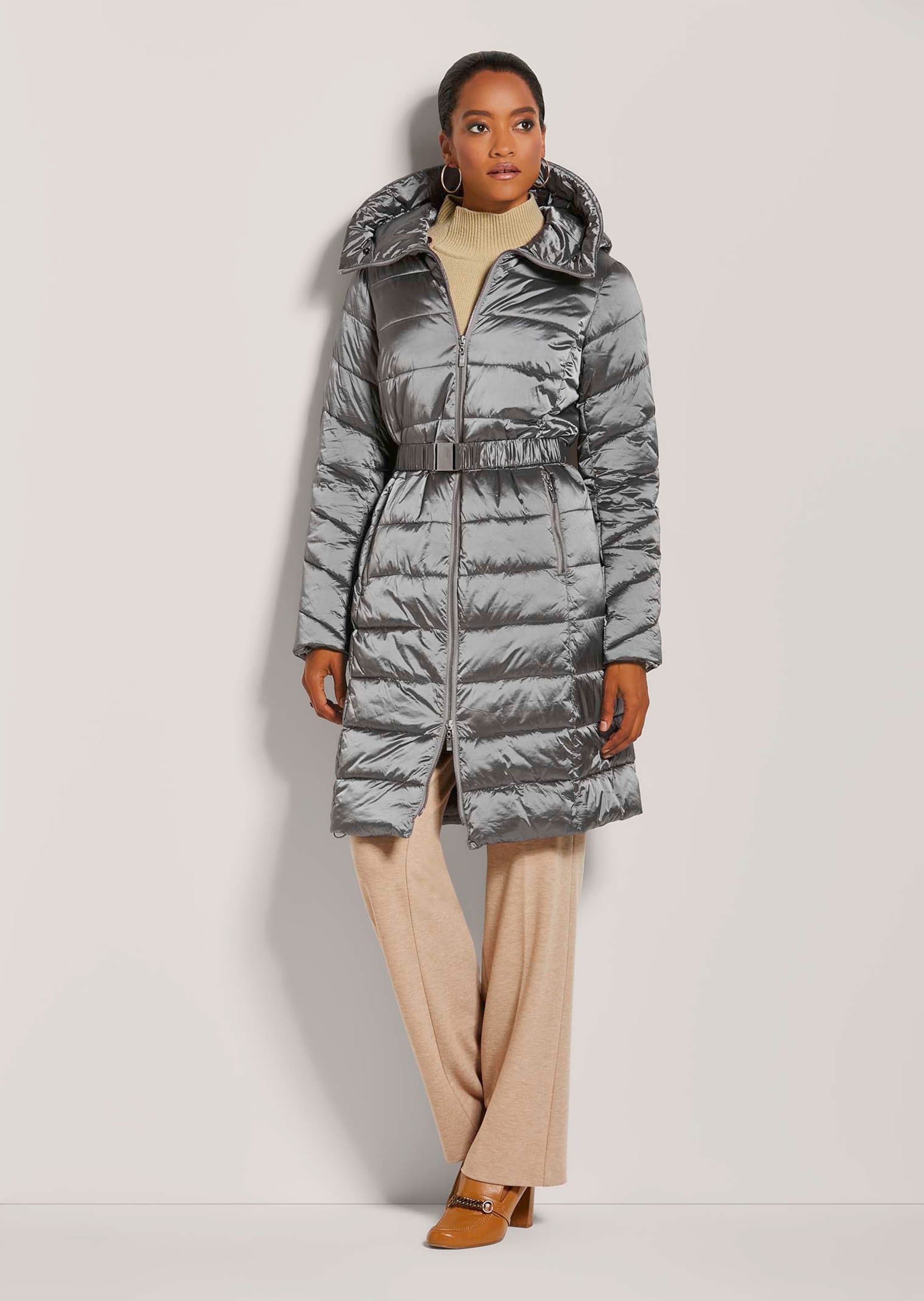 MADELEINE Steppjacke »Steppjacke Steppjacke mit Kapuze«