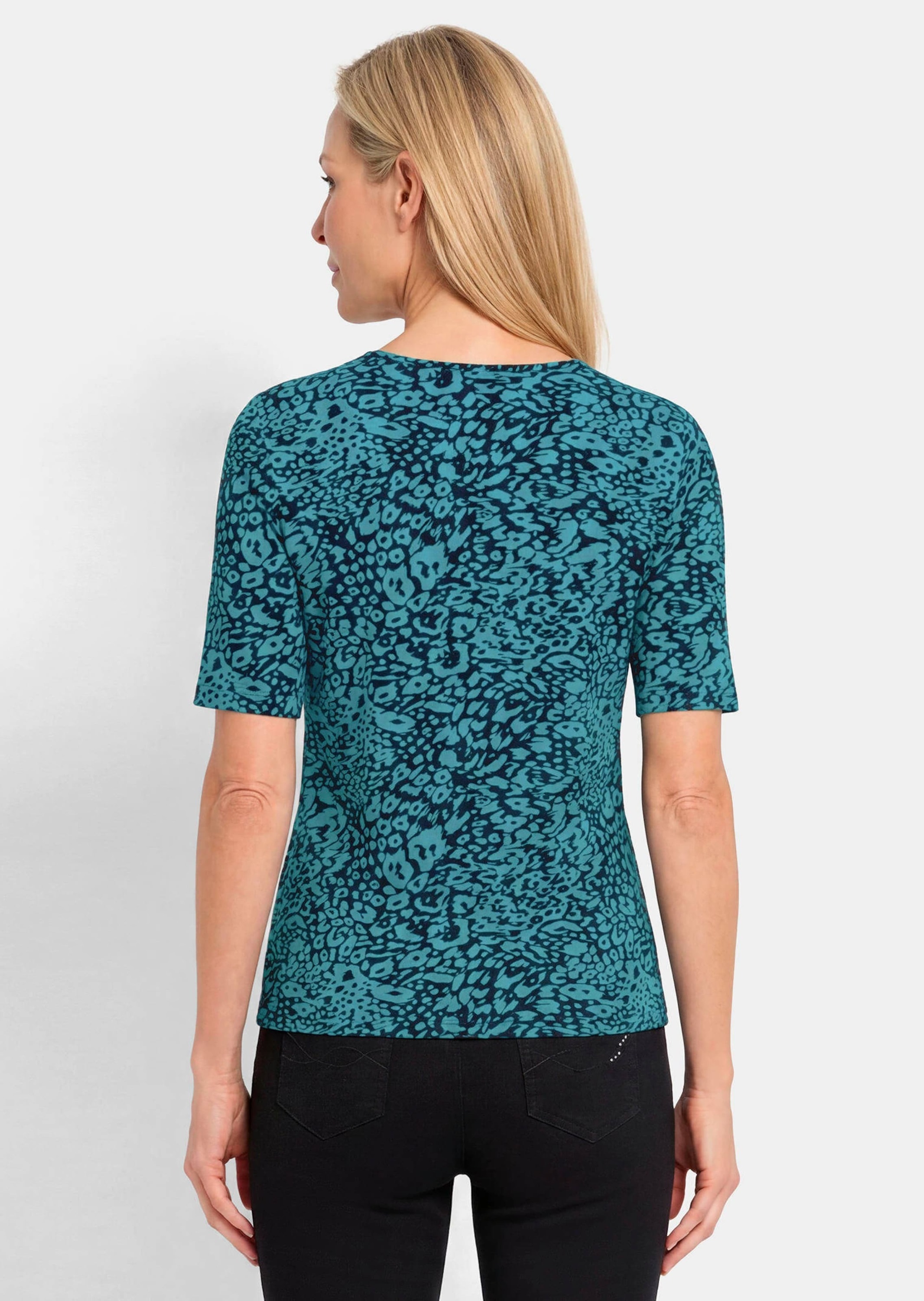 GOLDNER Kurzarmshirt »Viskoseshirt mit Leo Print« stretchbequemer Viskosejersey