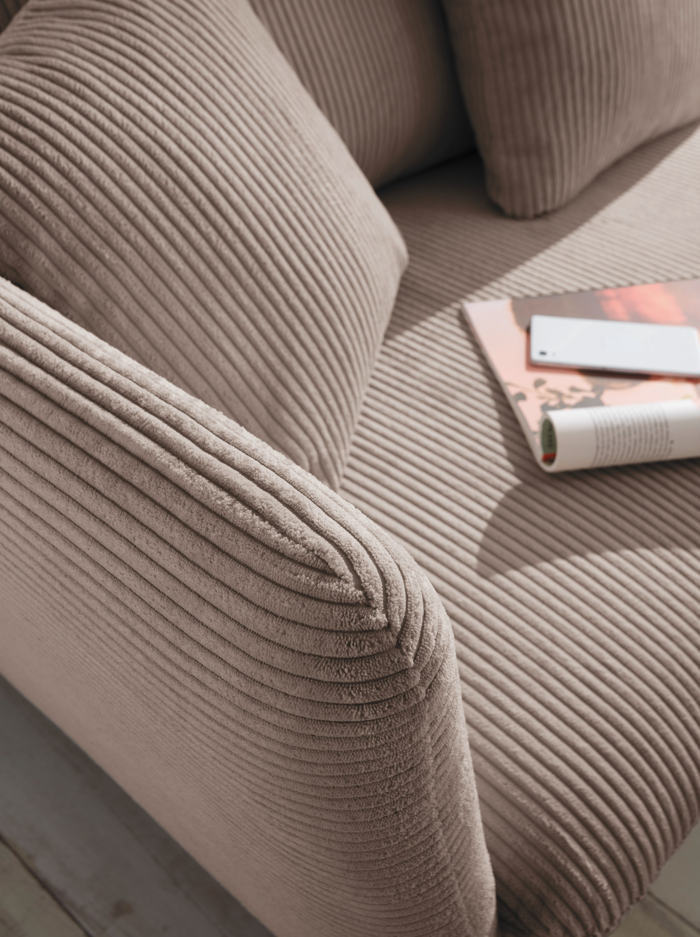 andas Ecksofa »MERLE, 258 cm, L-Form, traumhafter Cord,«, mit Bettfunktion und Bettkasten, Liegefläche 224 x 139