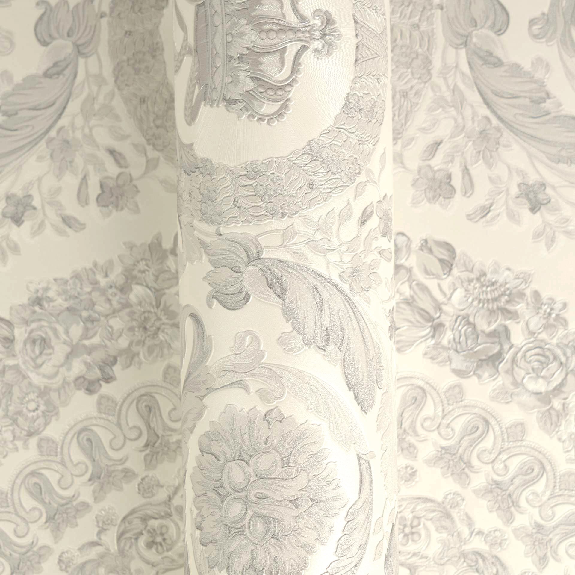 Versace Vliestapete »Versace 6 Heritage –« 3D-Optik | Barock | Motiv geprägt Opulentes Medaillon-Design mit Glanz & fein strukturierter Oberfläche