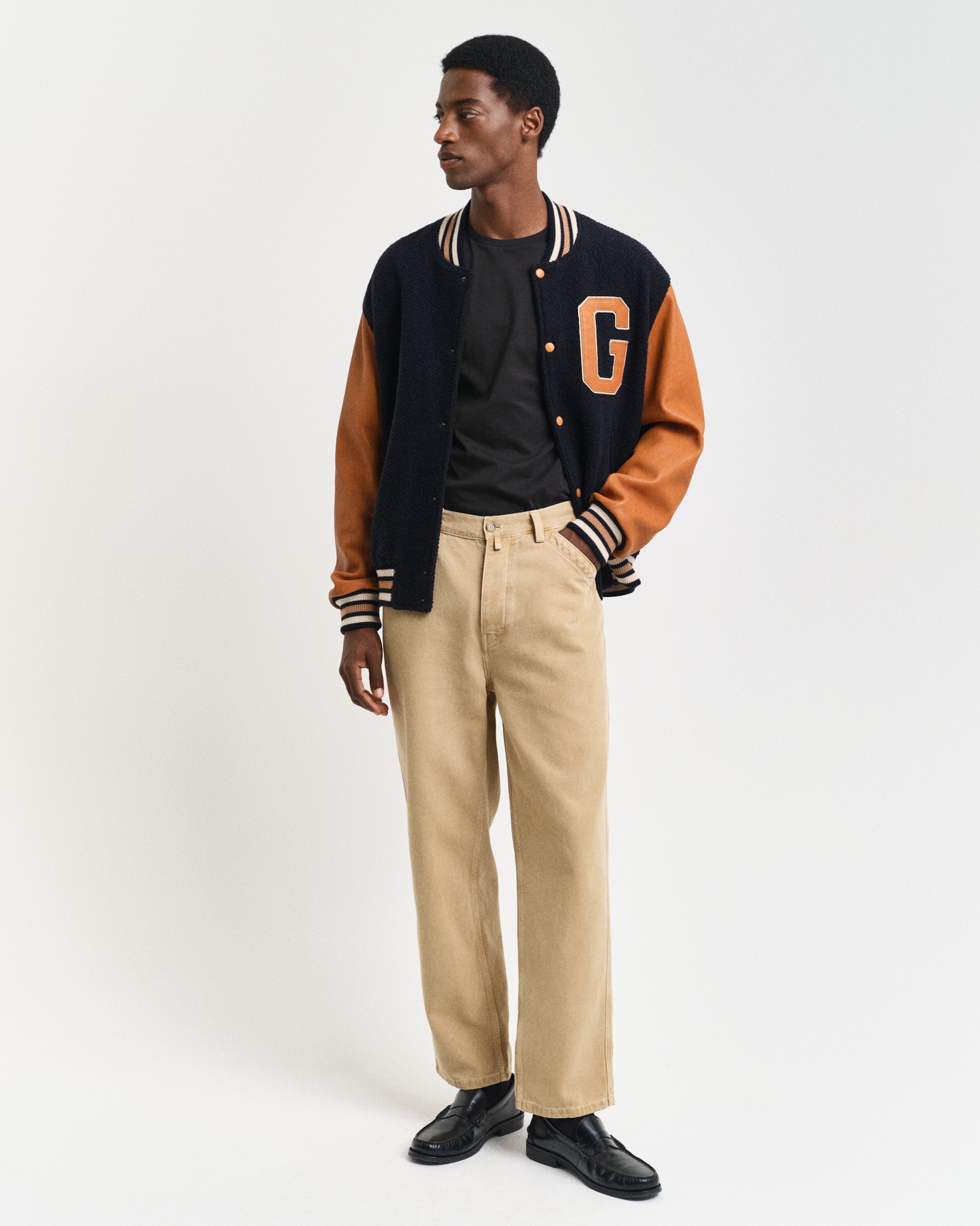 Gant T-Shirt »SLIM SHIELD SS T-SHIRT«, mit Logostickerei auf der Brust