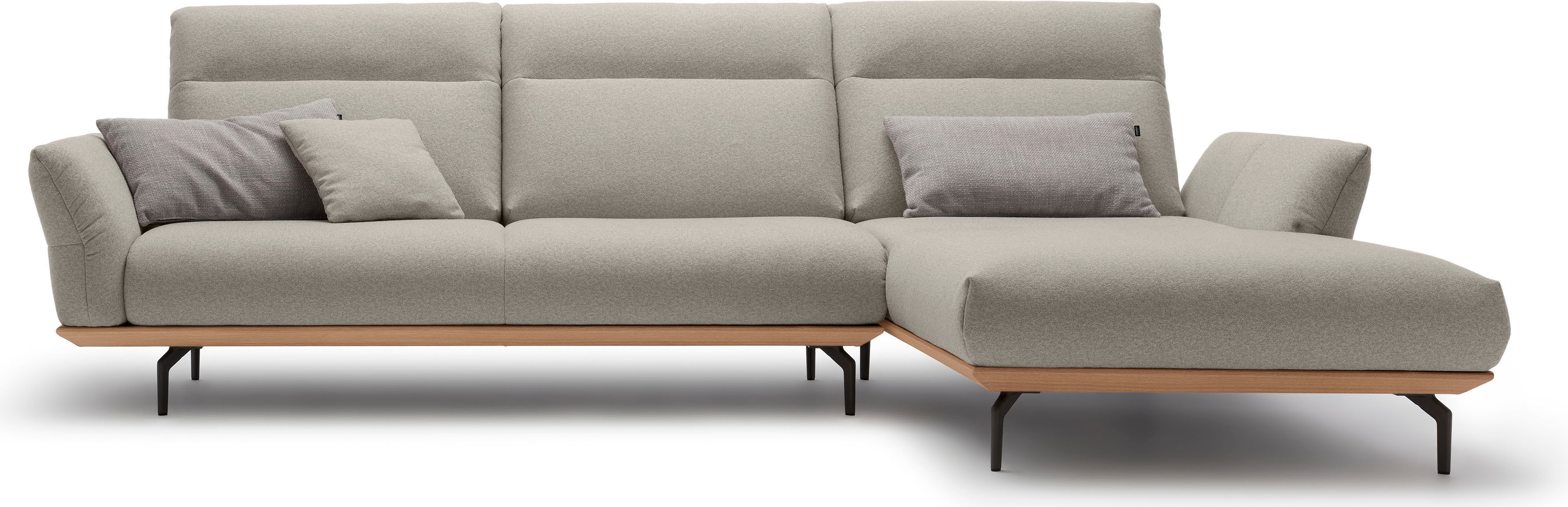 Creation BY ROLF BENZ Ecksofa "CR.460 Design-Sofa, verstellbare Rückenlehne, L-Form" Sockel in Eiche, Winkelfüße in Umbragrau, Breite 318 cm