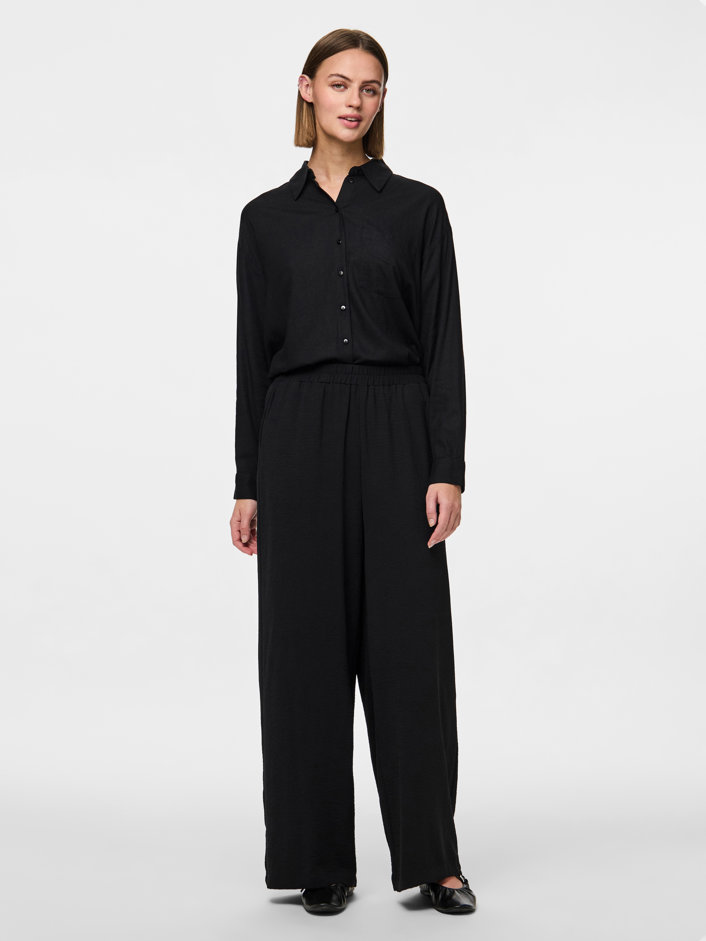 pieces Schlupfhose »PCTIFFANY HW WIDE PANTS WVN NOOS BC«, Sommerhose