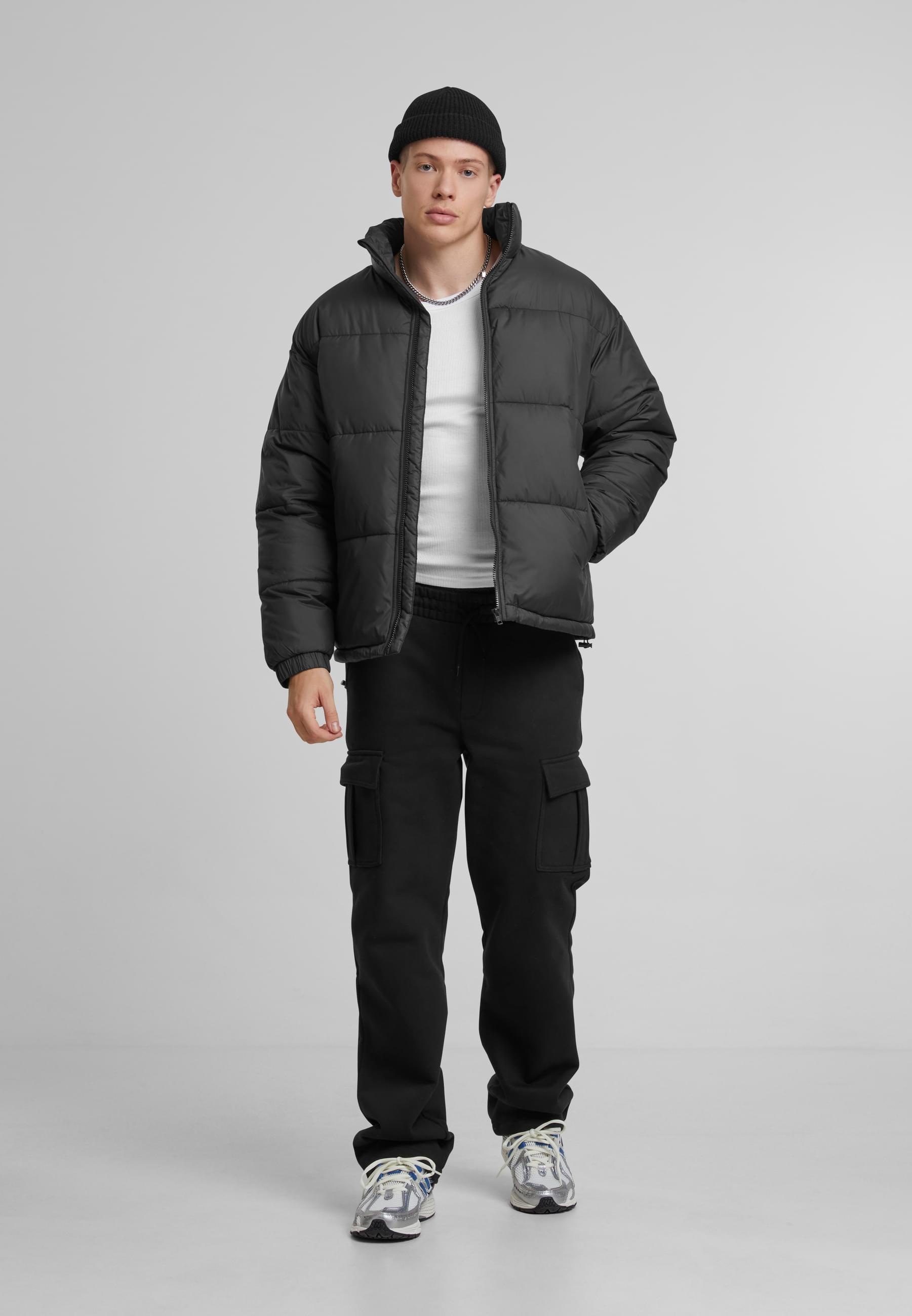 URBAN CLASSICS Winterjacke »Urban Classics Basic Puffer Winter Jacket«, (1 St.), mit Kapuze