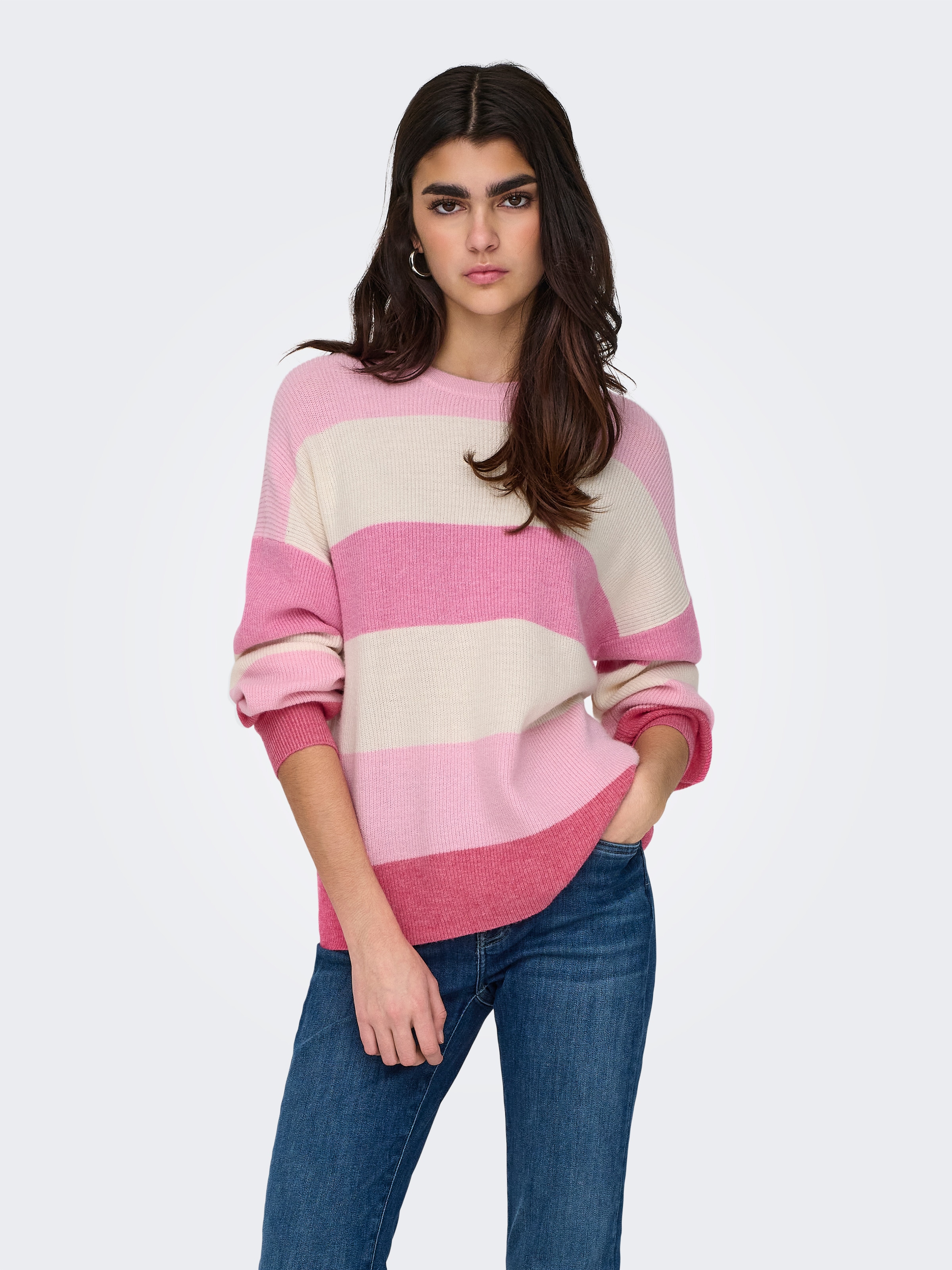 ONLY Strickpullover »ONLATIA L/S STRIPE PULLOVER KNT NOOS«, mit dem auffälligen Streifenmuster