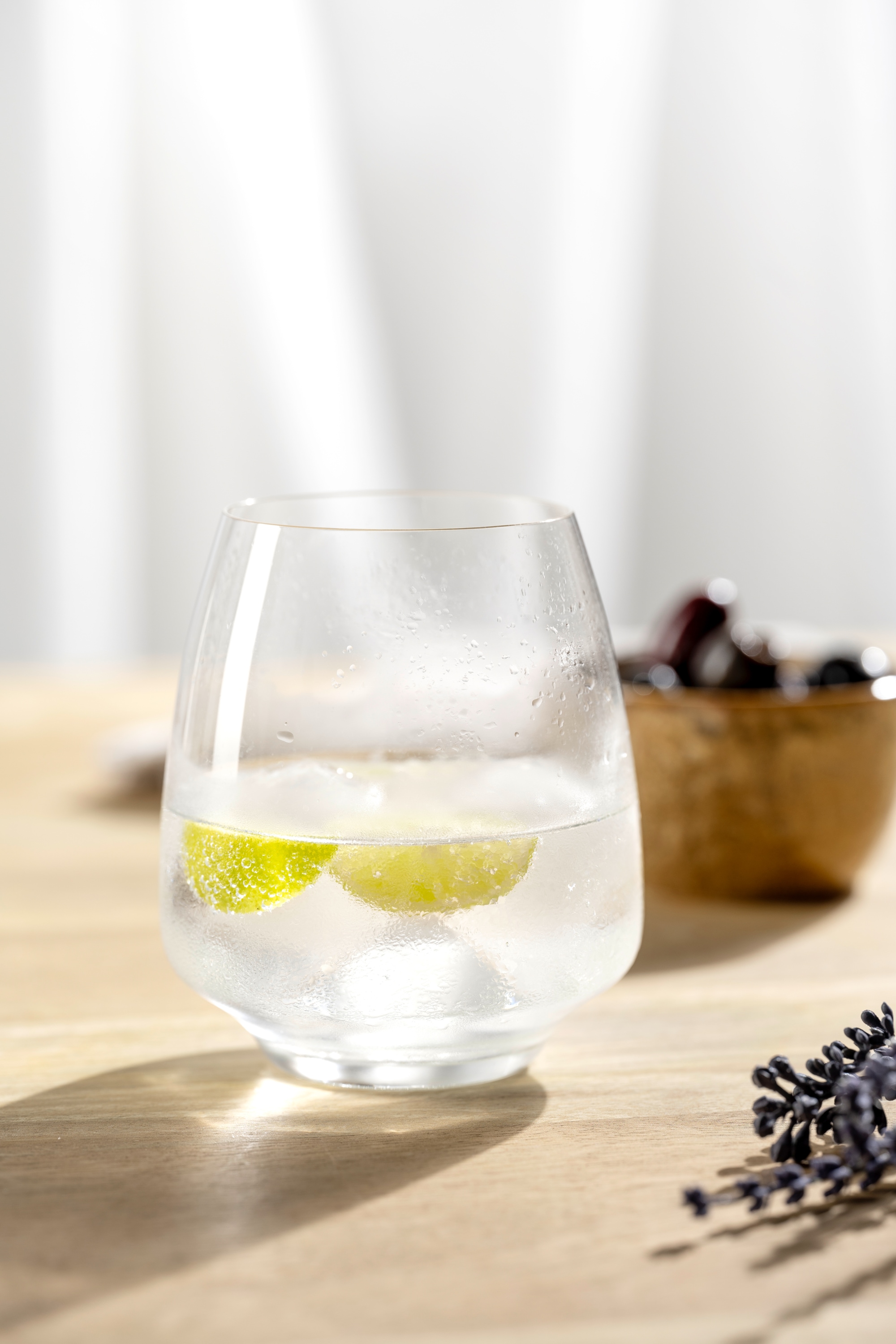LEONARDO Gläser-Set »Trinkglas-Set CESTI, 8-teilig«, (Set, 8 tlg., 4 Kelchgläser 500 ml, 4 Trinkgläser 460 ml), 4 Kelchgläser 500 ml, 4 Trinkgläser 460 ml, spülmaschinengeeignet