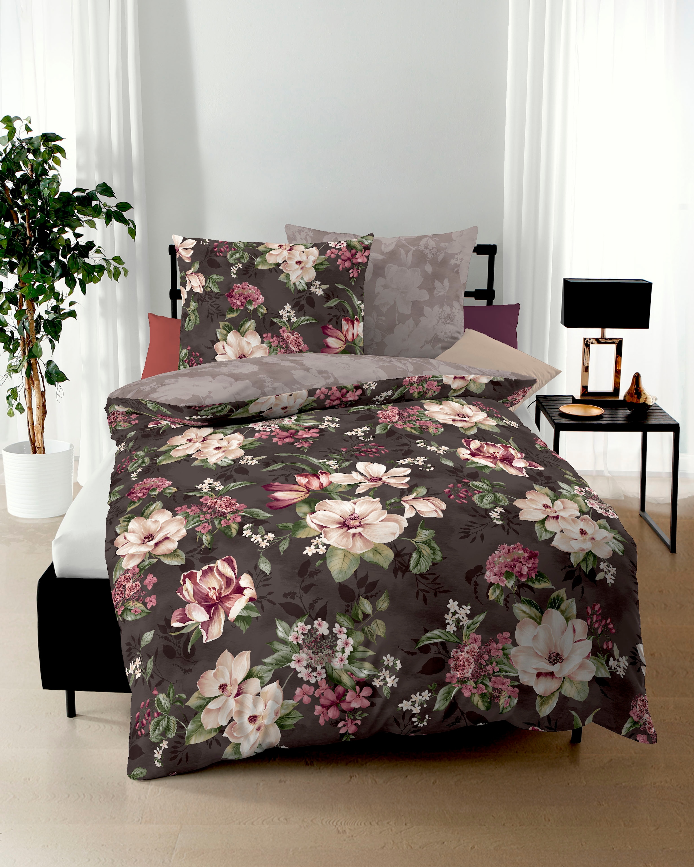 Kaeppel Wendebettwäsche »Magnolia«, Mit Blumenmuster