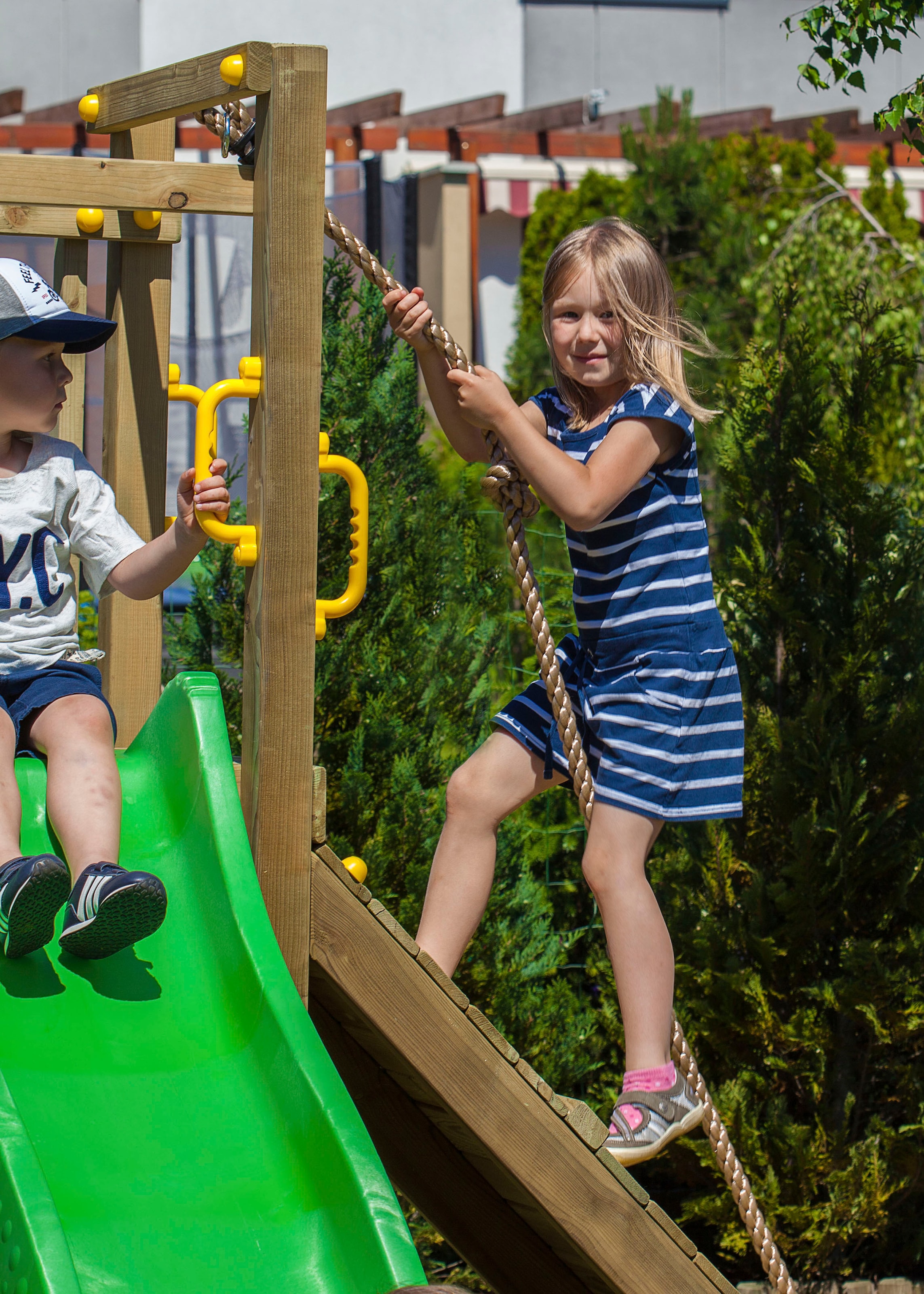 FUNGOO Spielturm »FUNNY3 mit Rampe und Sandkaste«, mit Schaukel & Rampe