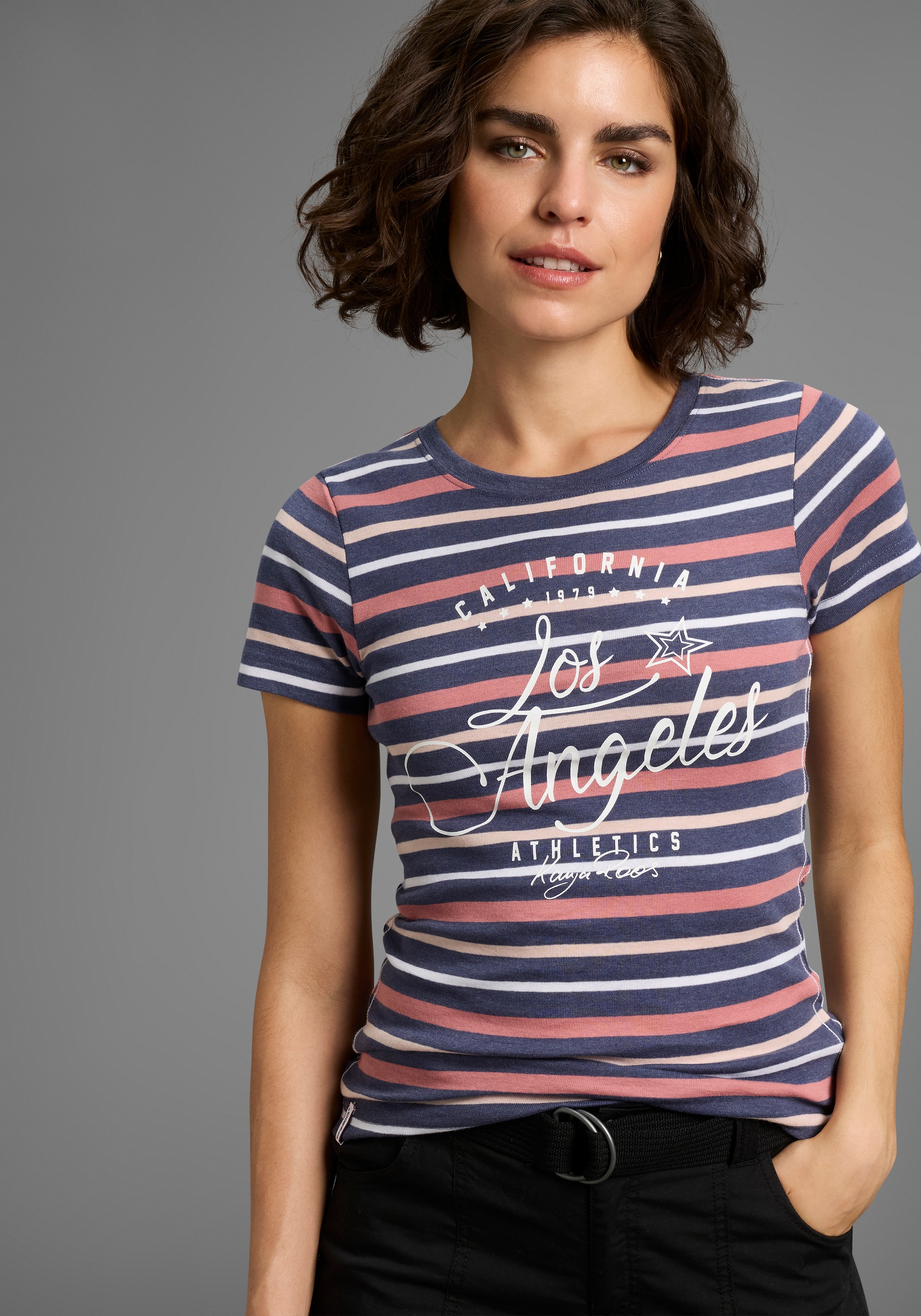 KangaROOS T-Shirt, kurzärmelig, sehr figurbetont, aus Baumwolle und Polyester