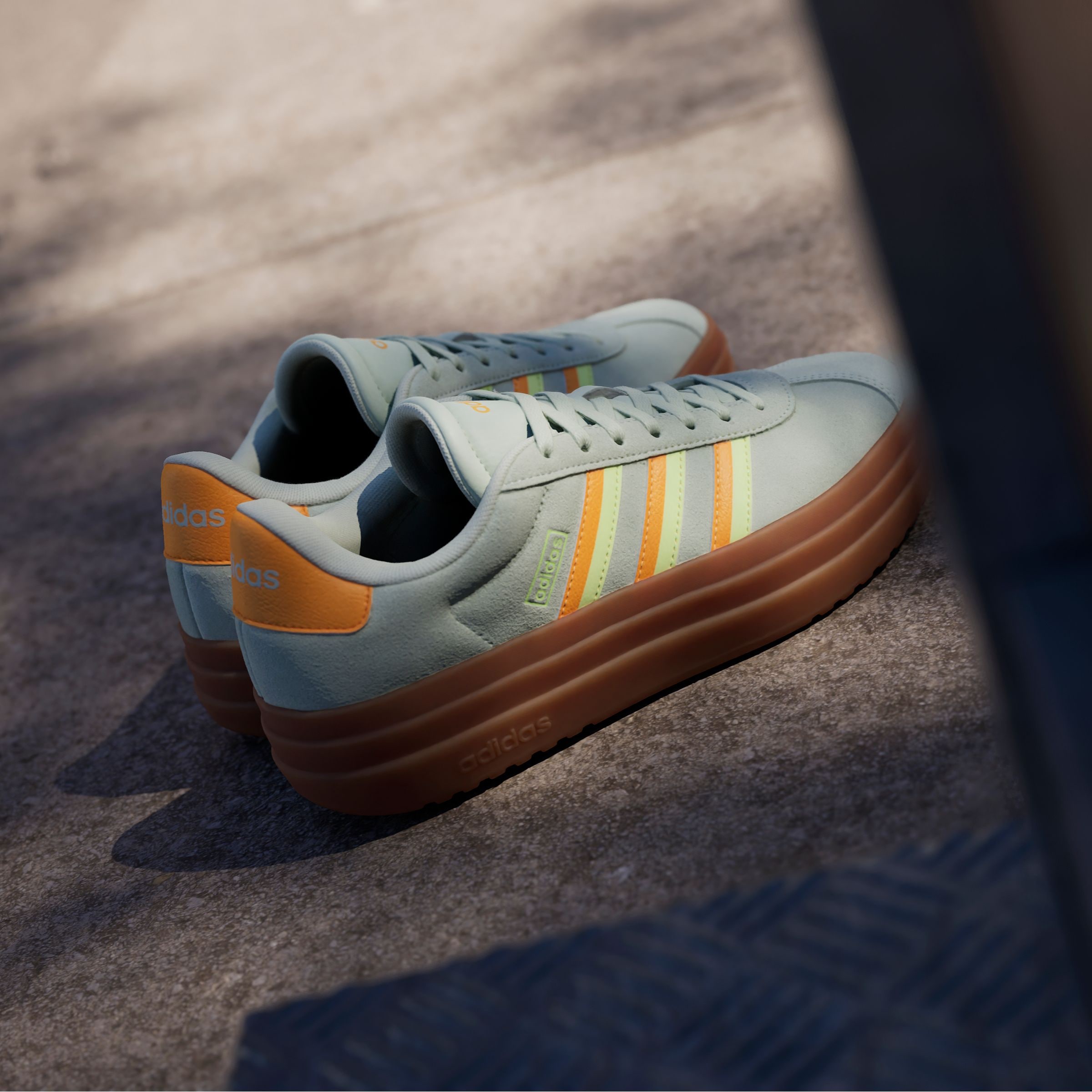 adidas Sportswear Sneaker »VL COURT BOLD«, Design auf den Spuren des adidas Gazelle Bold