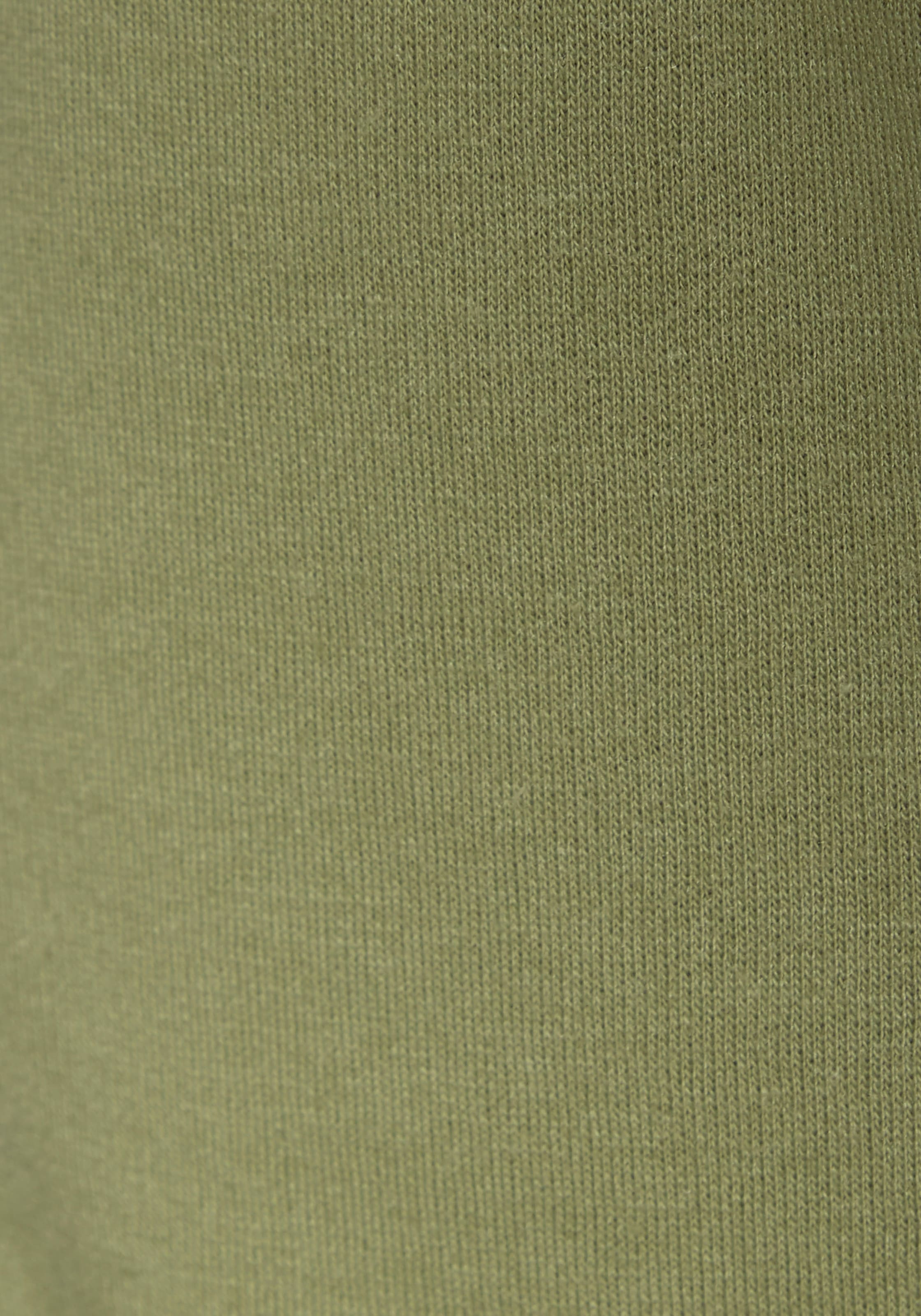 LASCANA Relaxshorts, mit seitlichen Eingrifftaschen, Loungeanzug