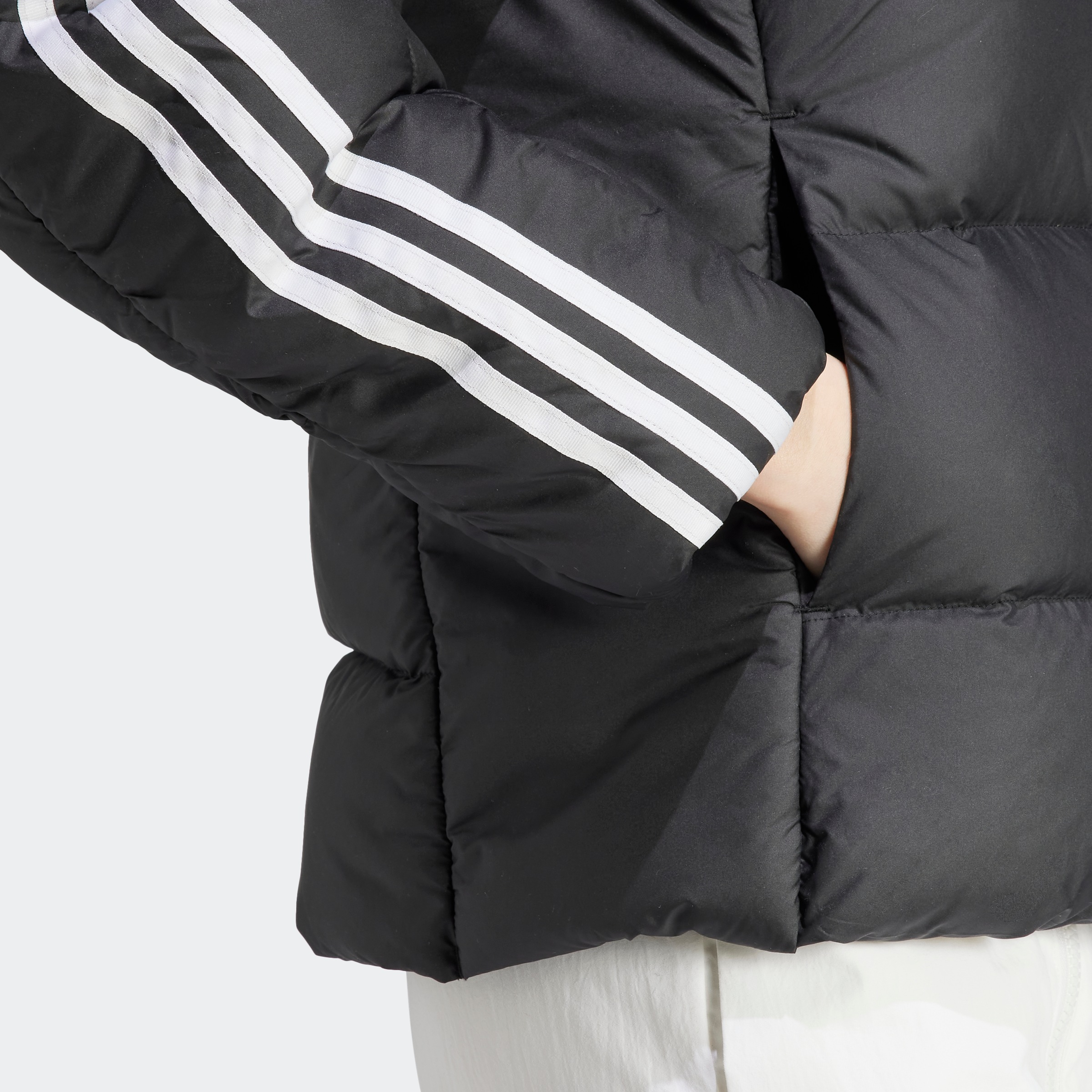 adidas Sportswear Daunenjacke "W ESS M D HO J" Winterjacke Damen günstig online kaufen