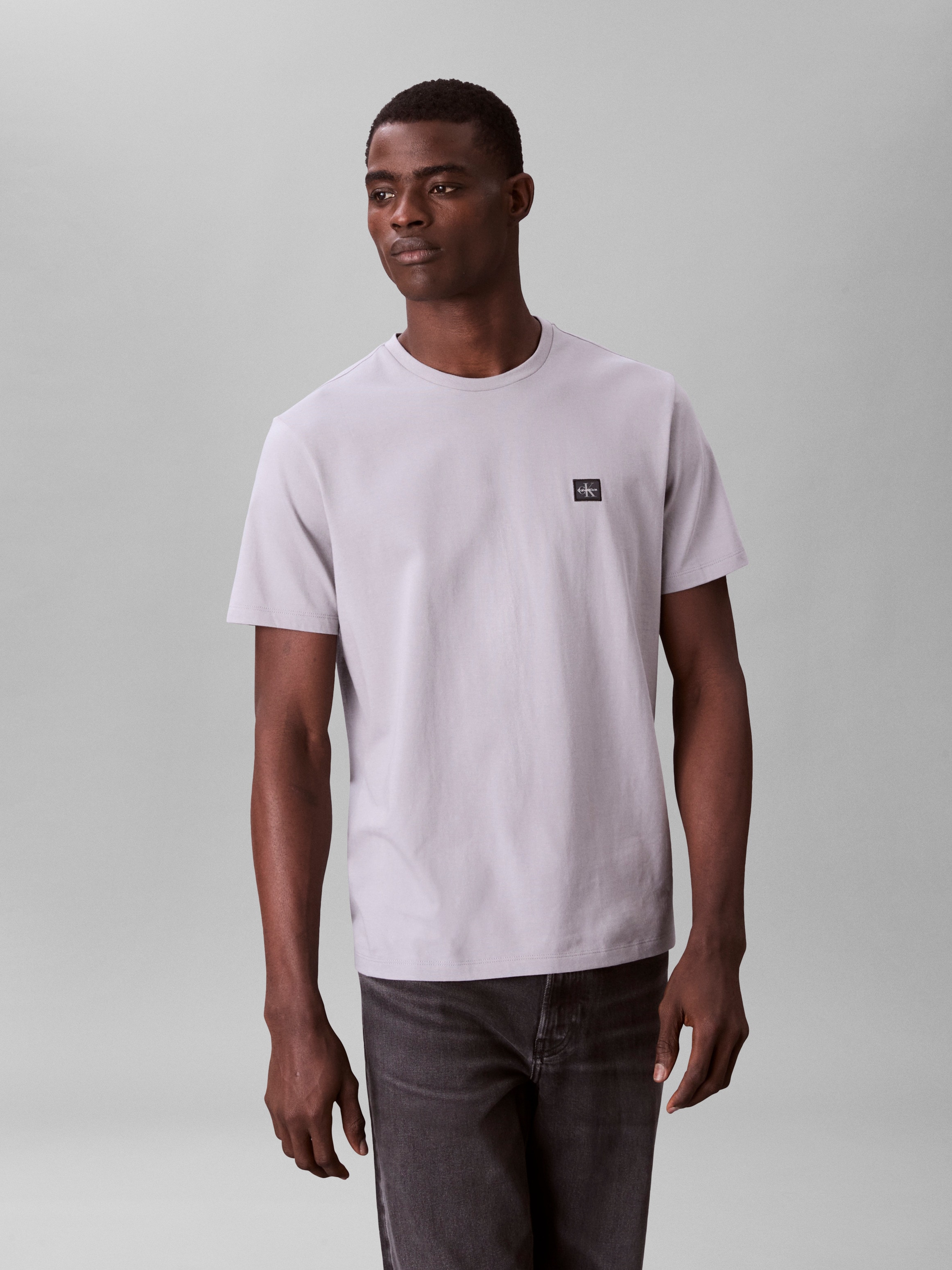 Calvin Klein Jeans T-Shirt "SS BADGE 30S JERSEY CLASSIC TEE" Mit Rundhalsau günstig online kaufen
