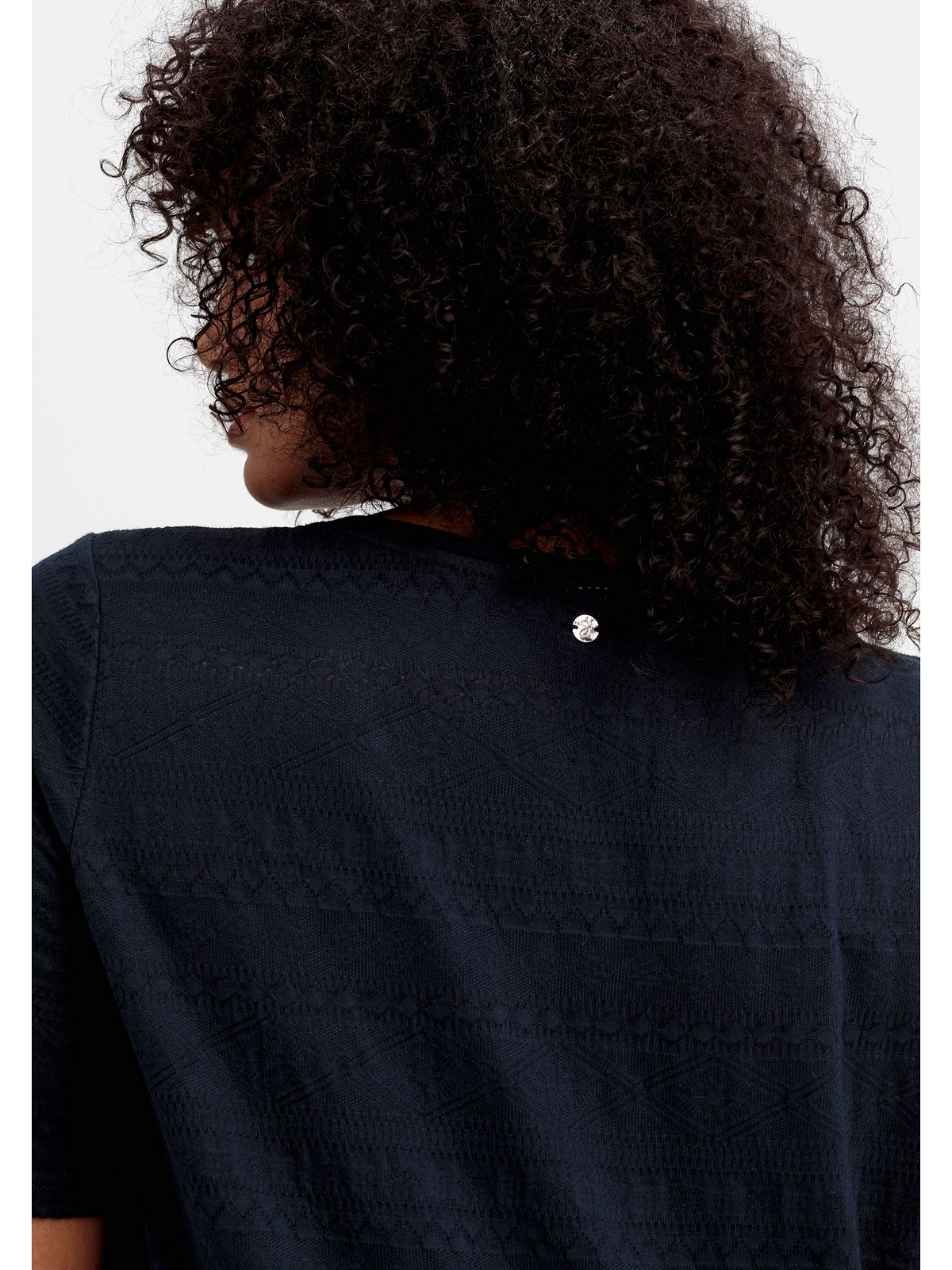 Black Friday Sheego T-Shirt »Große tailliert Größen«, | mit Jacquardmuster, BAUR leicht