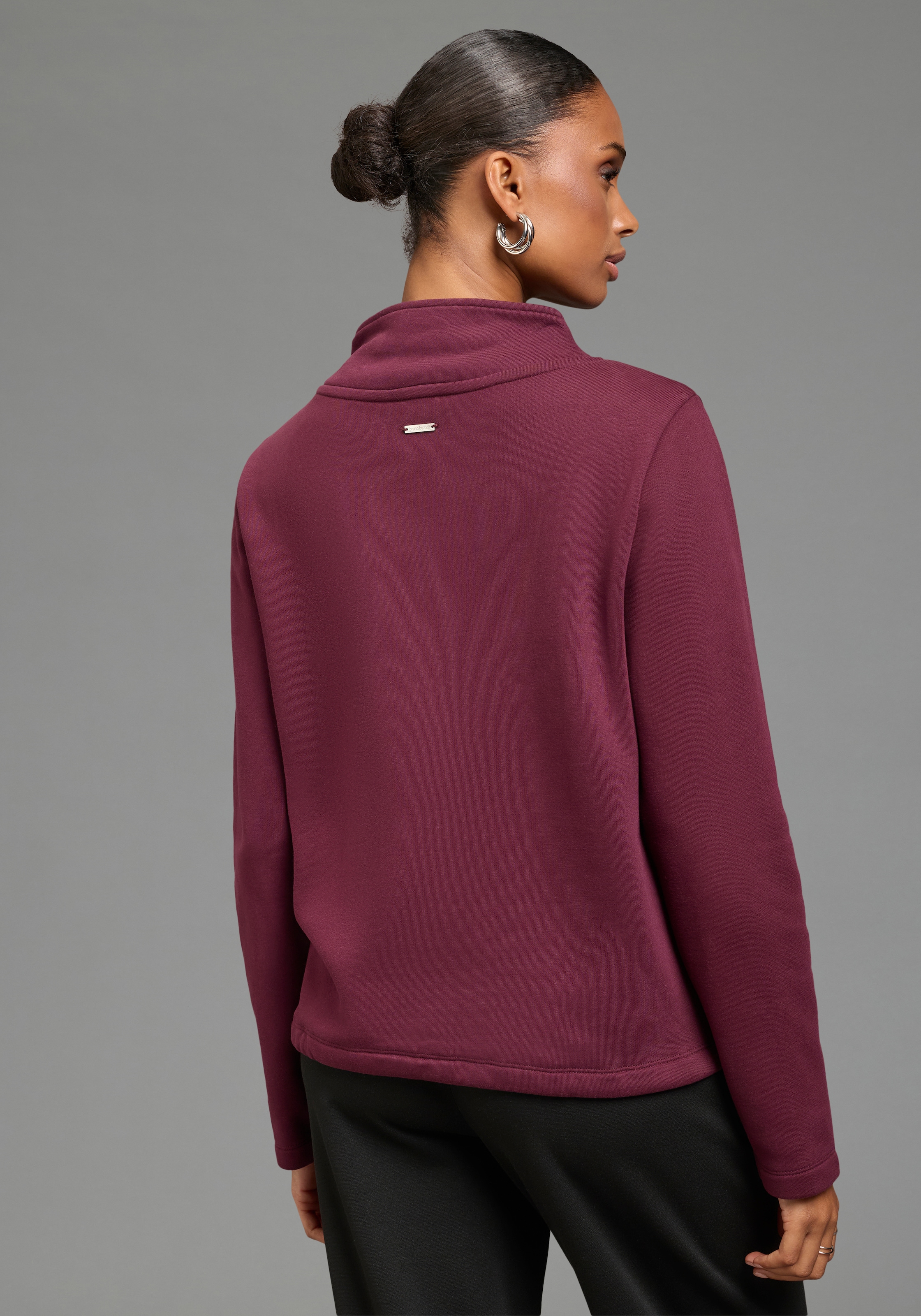 Bruno Banani Sweatshirt , mit hohem Stehkragen, aus Baumwolle und Polyester
