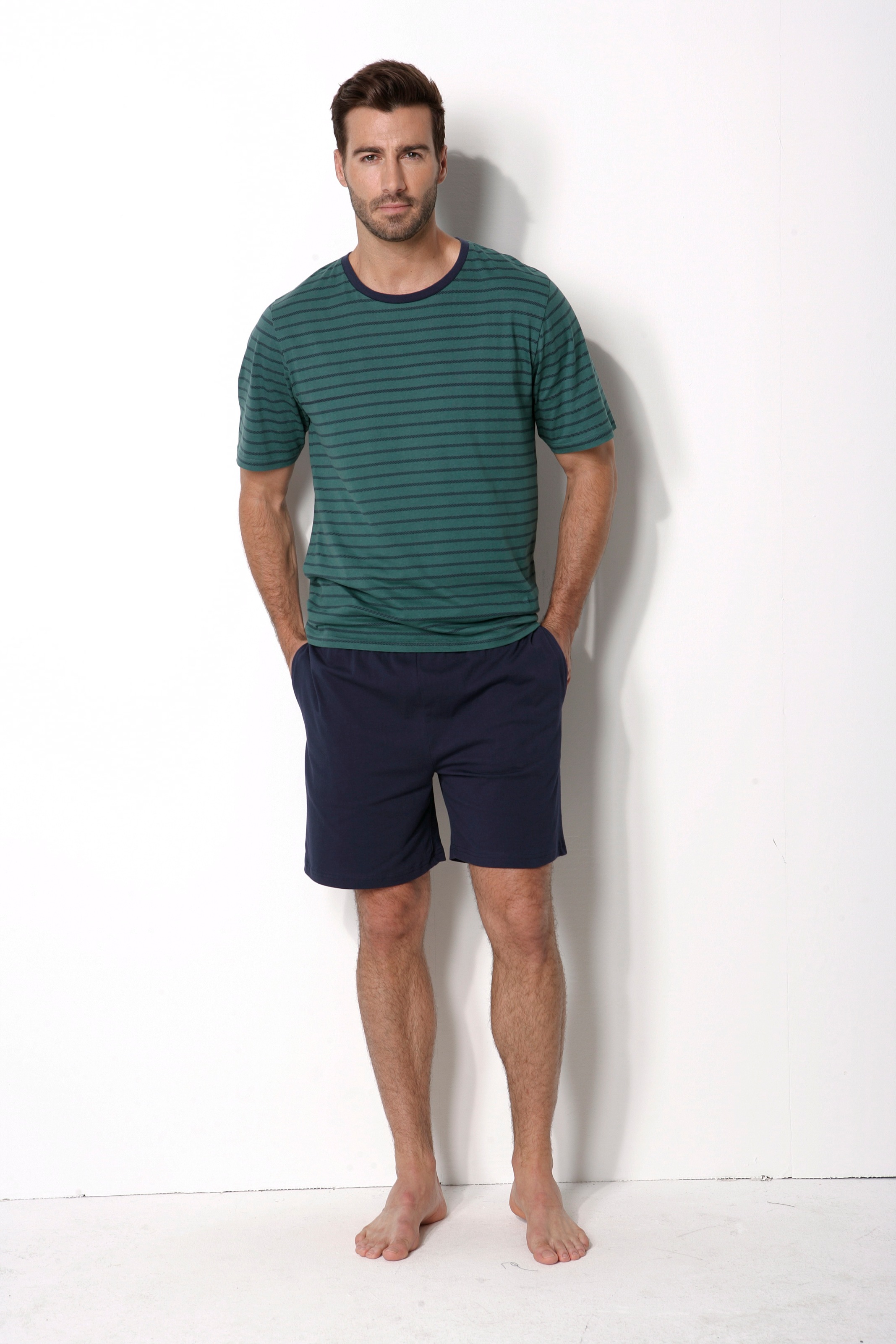 le jogger Pyjama 2 Stück, 4 tlg. Schlafanzug im Streifendesign günstig online kaufen