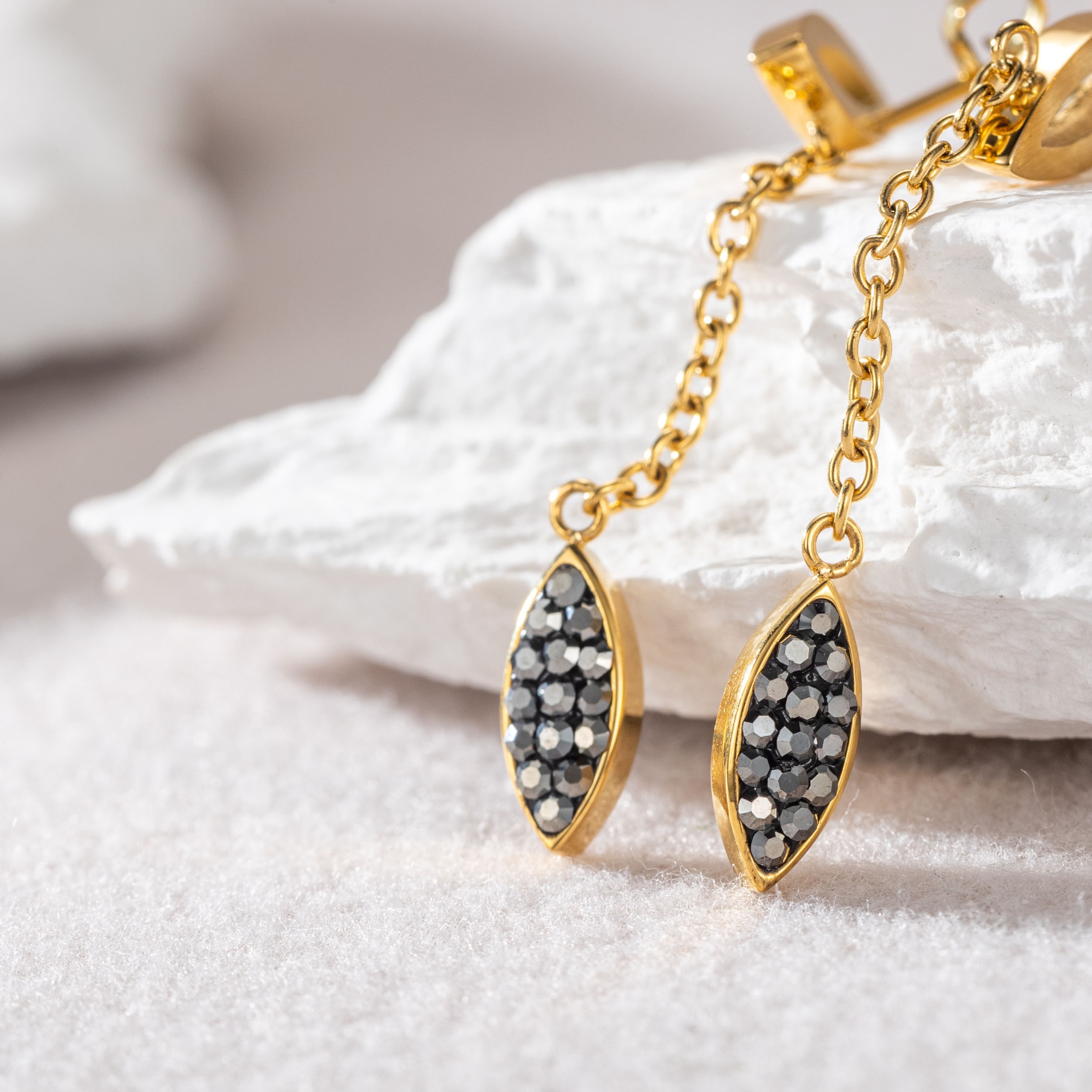 Firetti Paar Ohrstecker »Schmuck Geschenk Edelstahl Ohrschmuck Ohrringe Oval Drop«, mit Zirkonia (synth.)