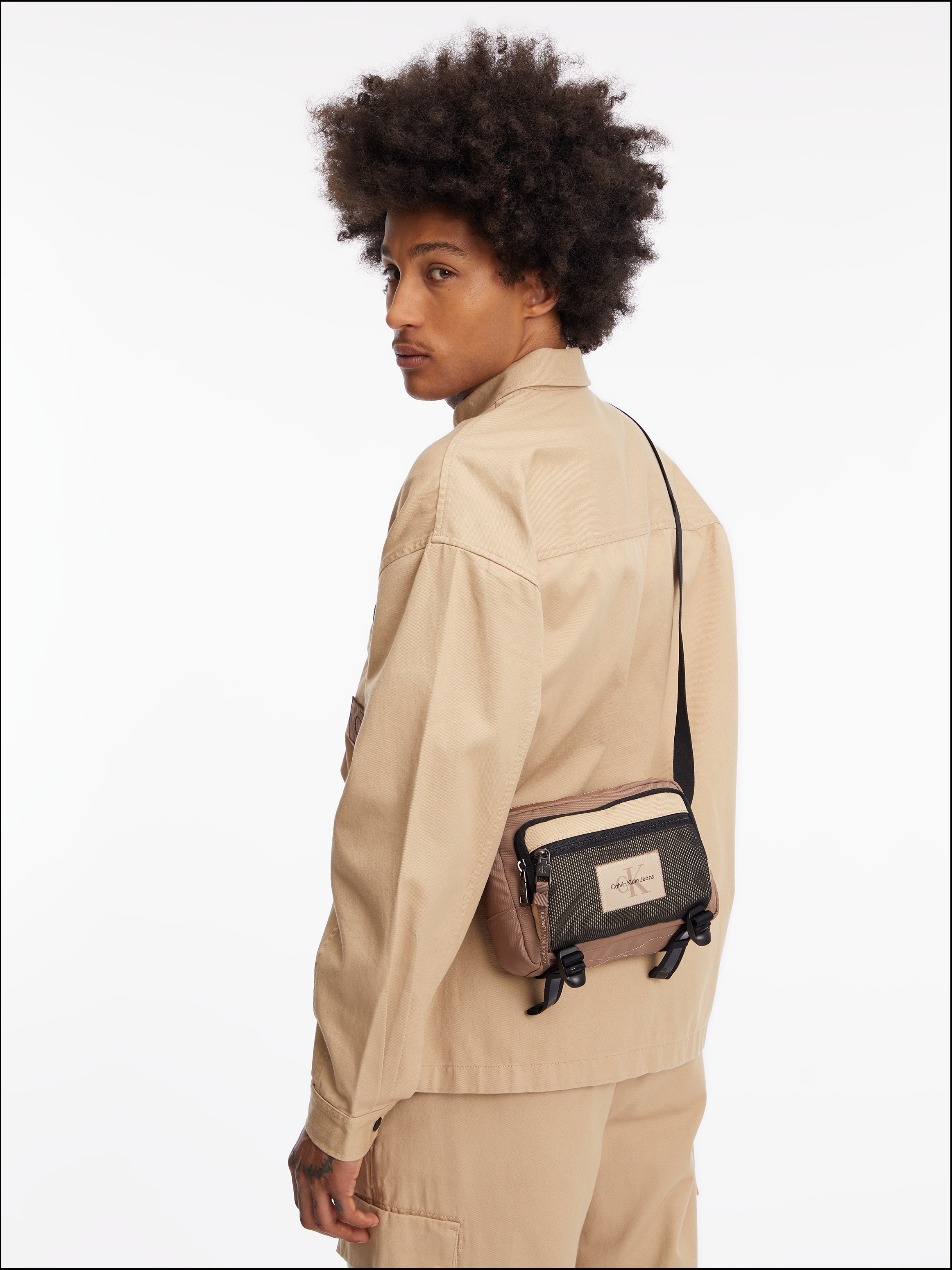 Calvin Klein Jeans Mini Bag »SPORT ESSENTIALS CAMERA BAG21 CB«, kleine Umhängetasche