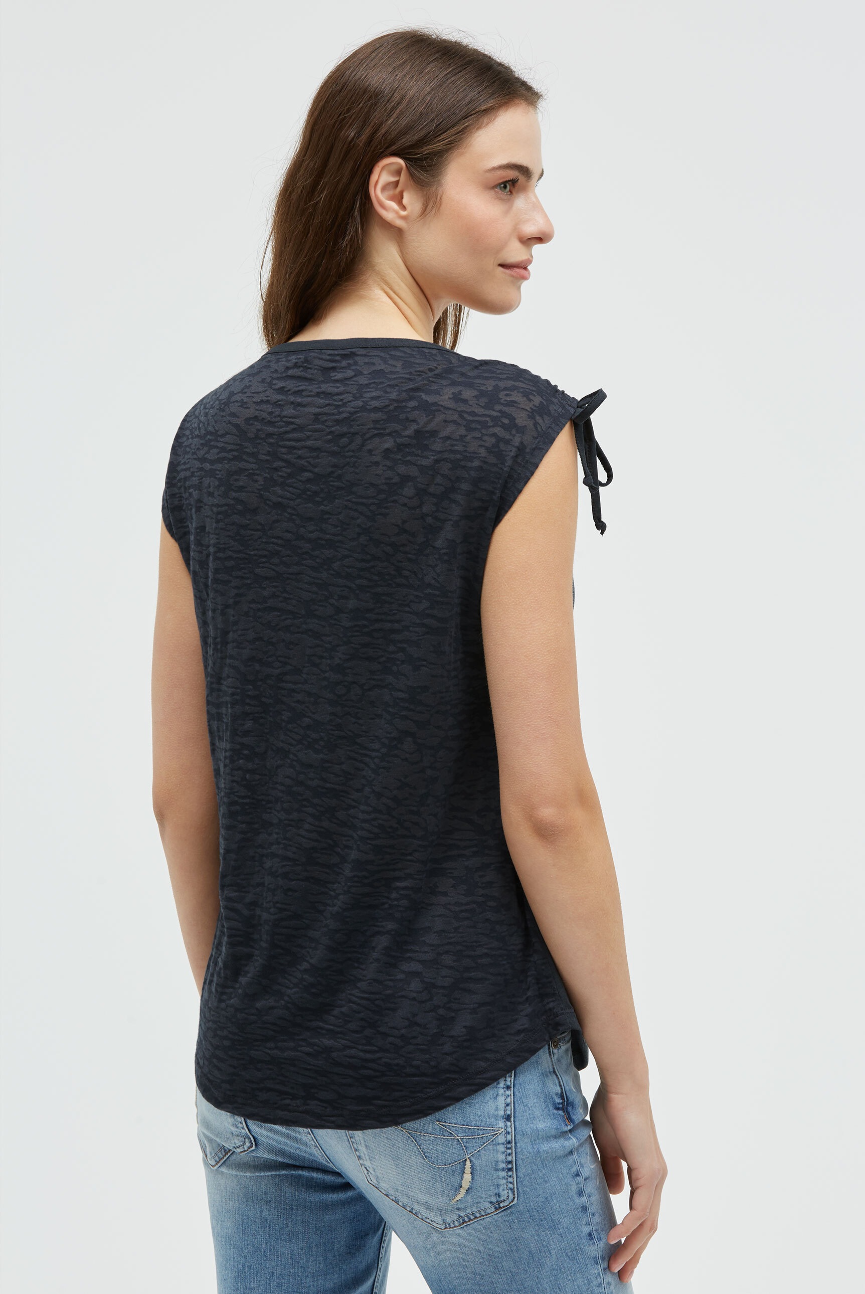 SOCCX Rundhalsshirt mit Ausbrenner-Effekten