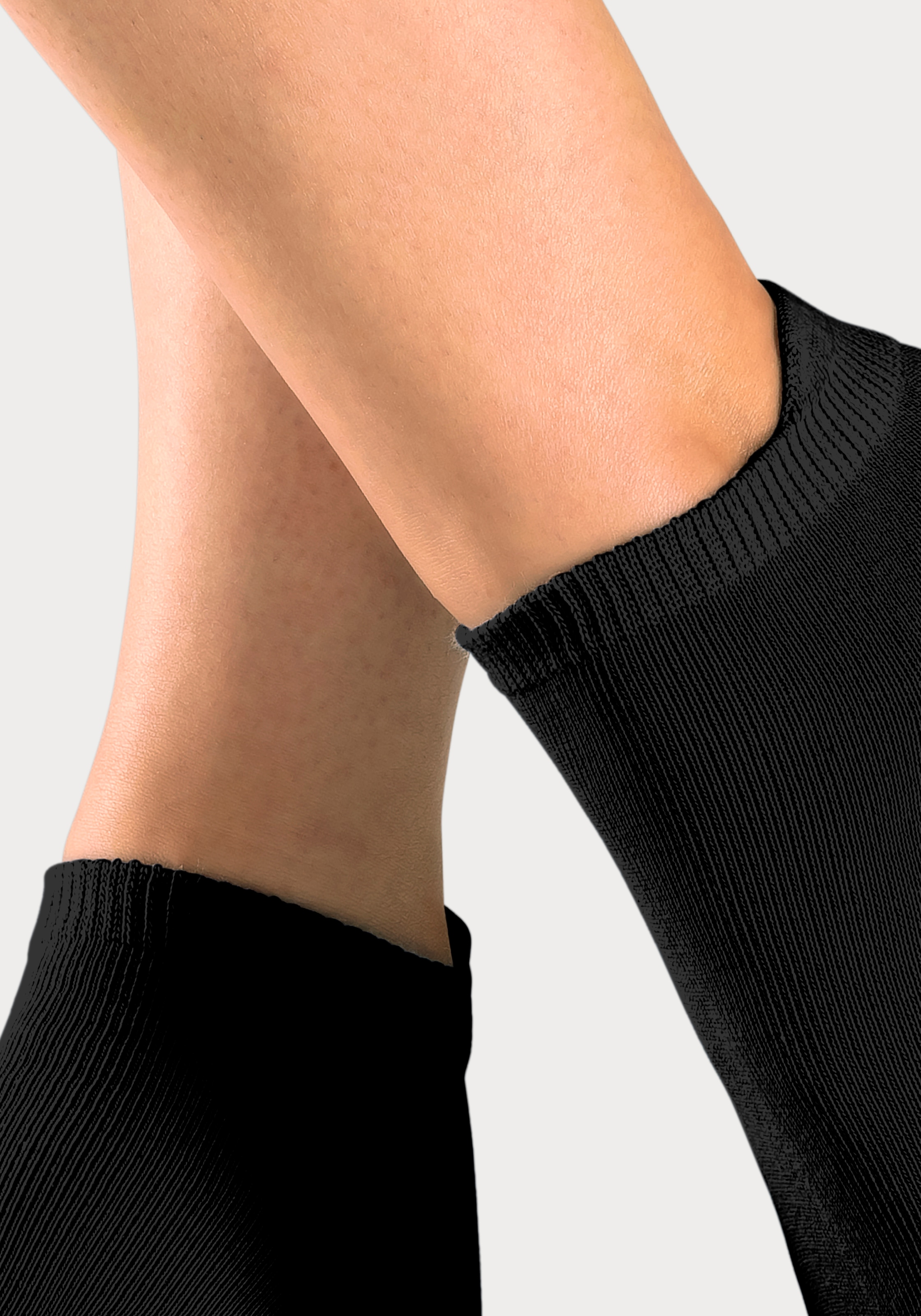 H.I.S Sneakersocken, (Packung, 8 Paar), mit verlängertem Bündchen hinten