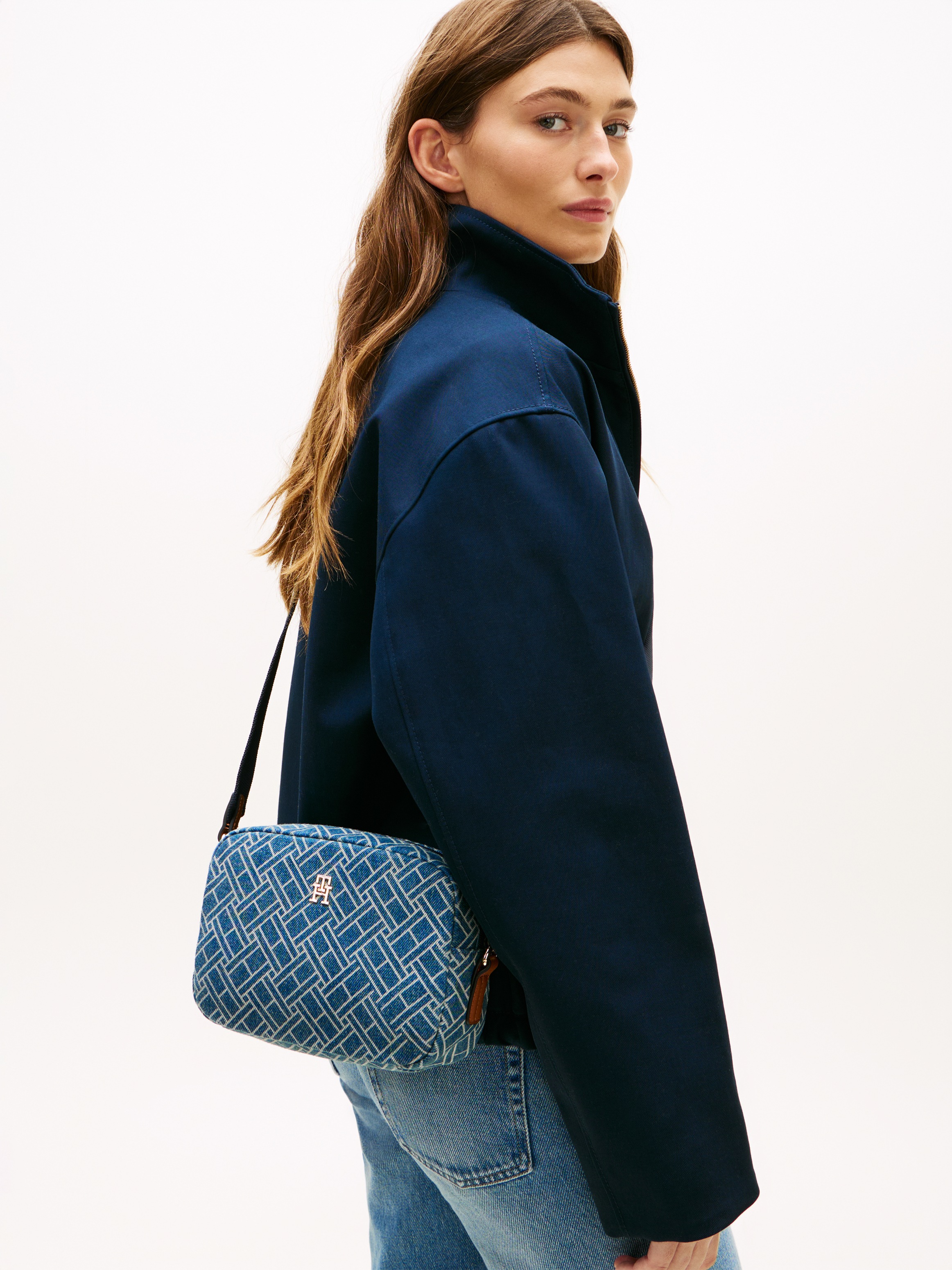 Tommy Hilfiger Mini Bag "POPETTE CAMERA BAG DENIM FLAG" Unisex Schultertasc günstig online kaufen