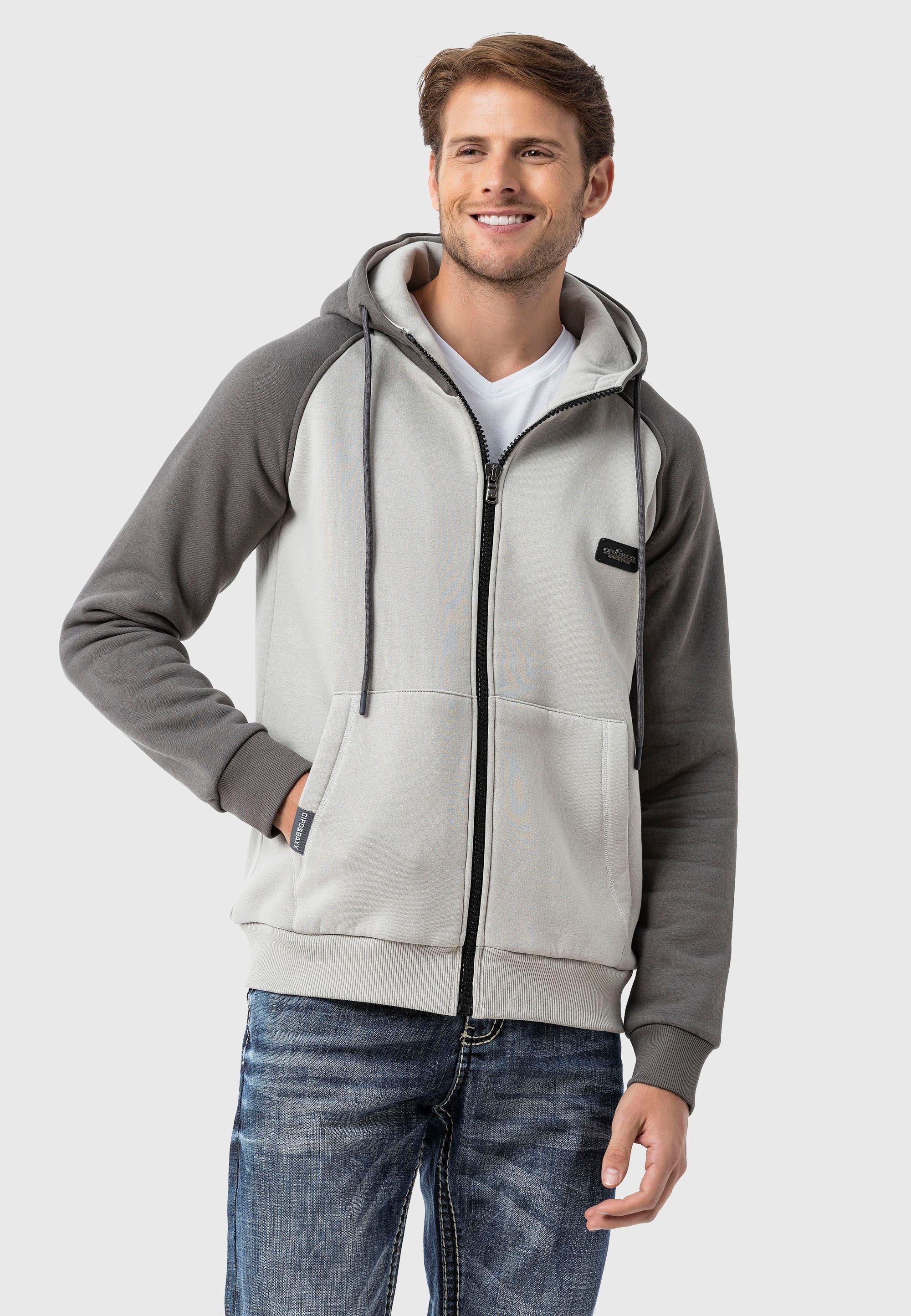 Cipo & Baxx Sweatjacke »Sweatjacken« 1 im 2-Farben-Design