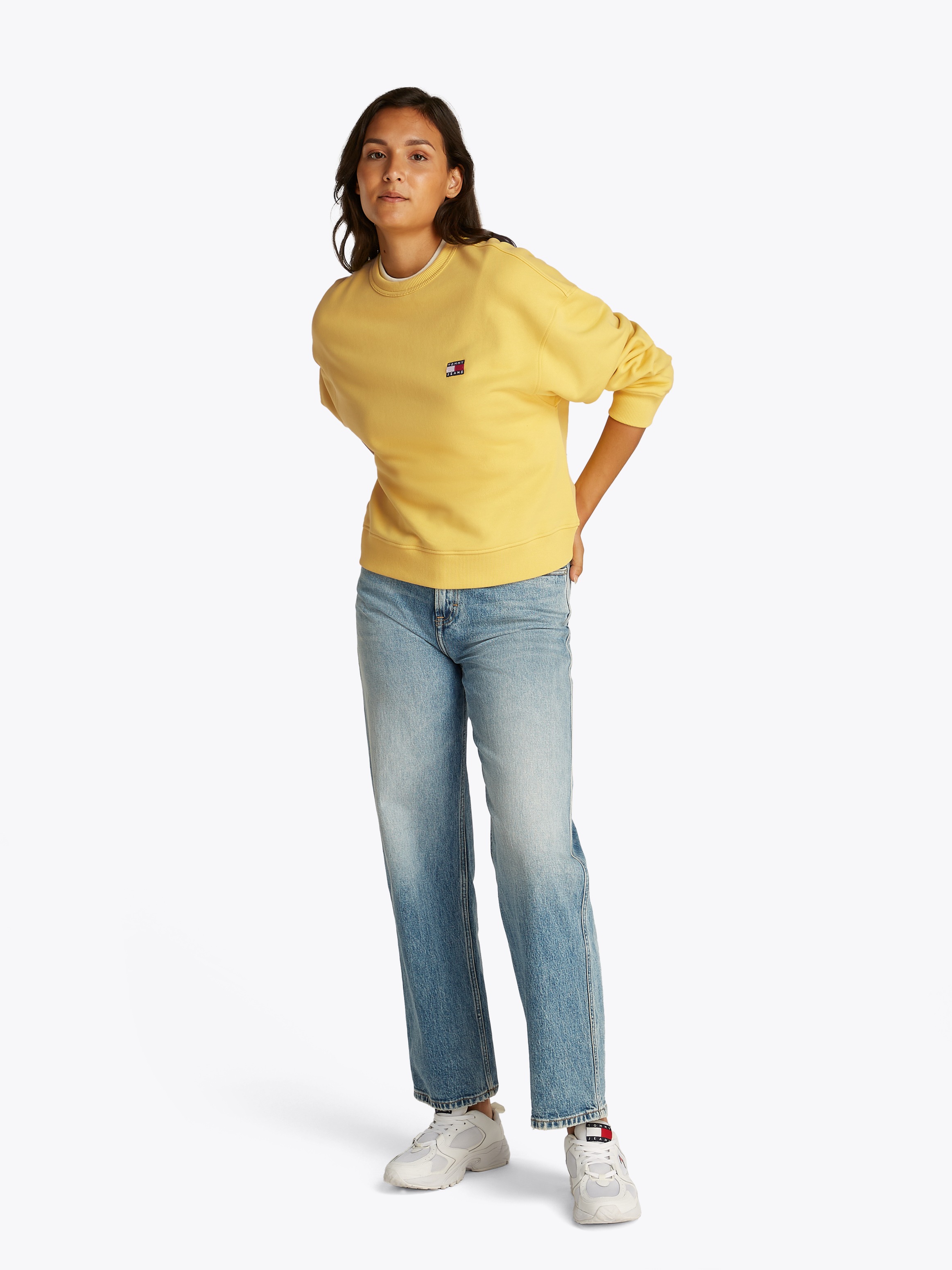 Tommy Jeans Sweatshirt »TJW BXY BADGE CREW«, mit Logo-Badge