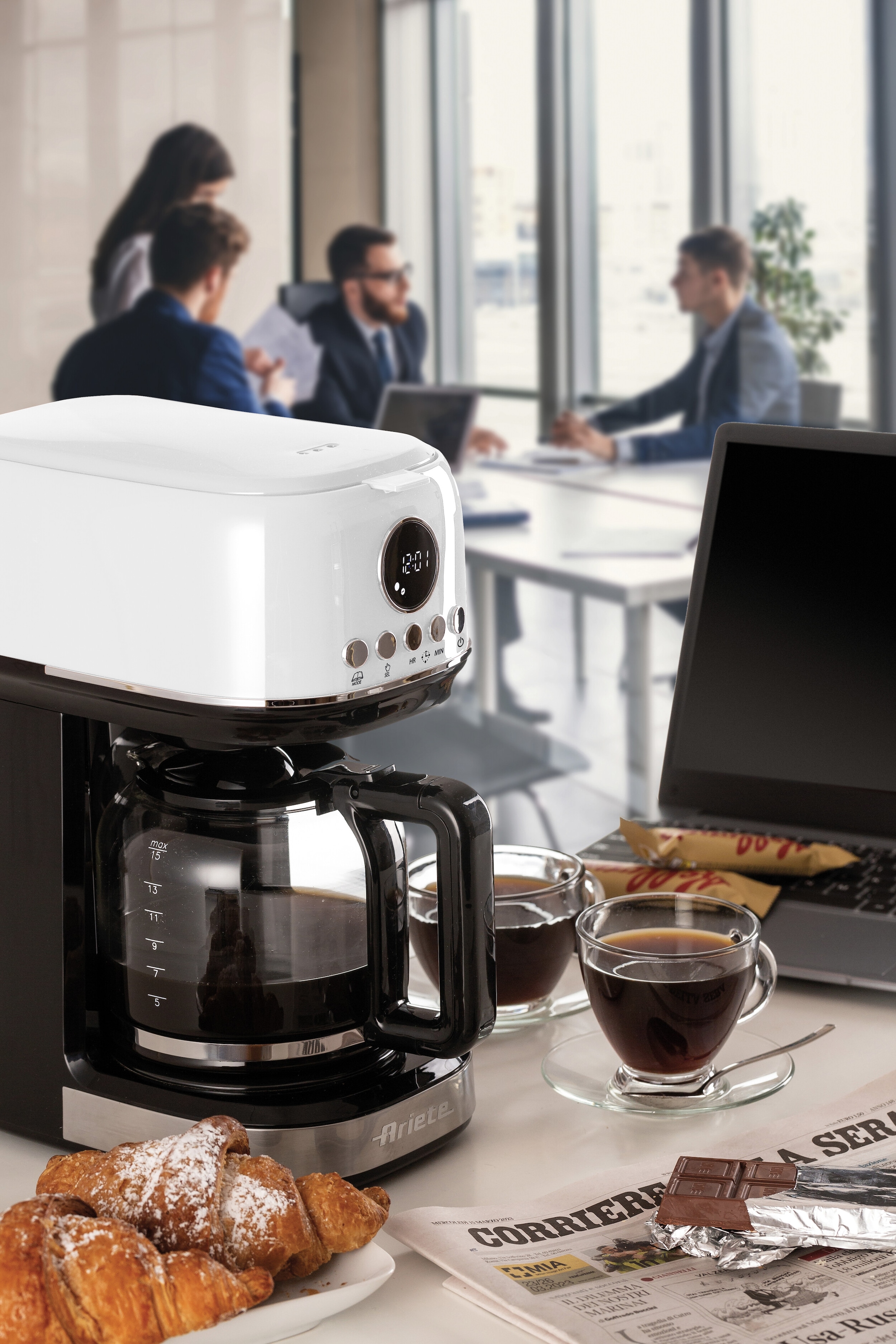 Ariete Filterkaffeemaschine "1396W Moderna weiß,1,5 L mit Timer, Programmwahl und Warmhaltefunktion", Permanentfilter