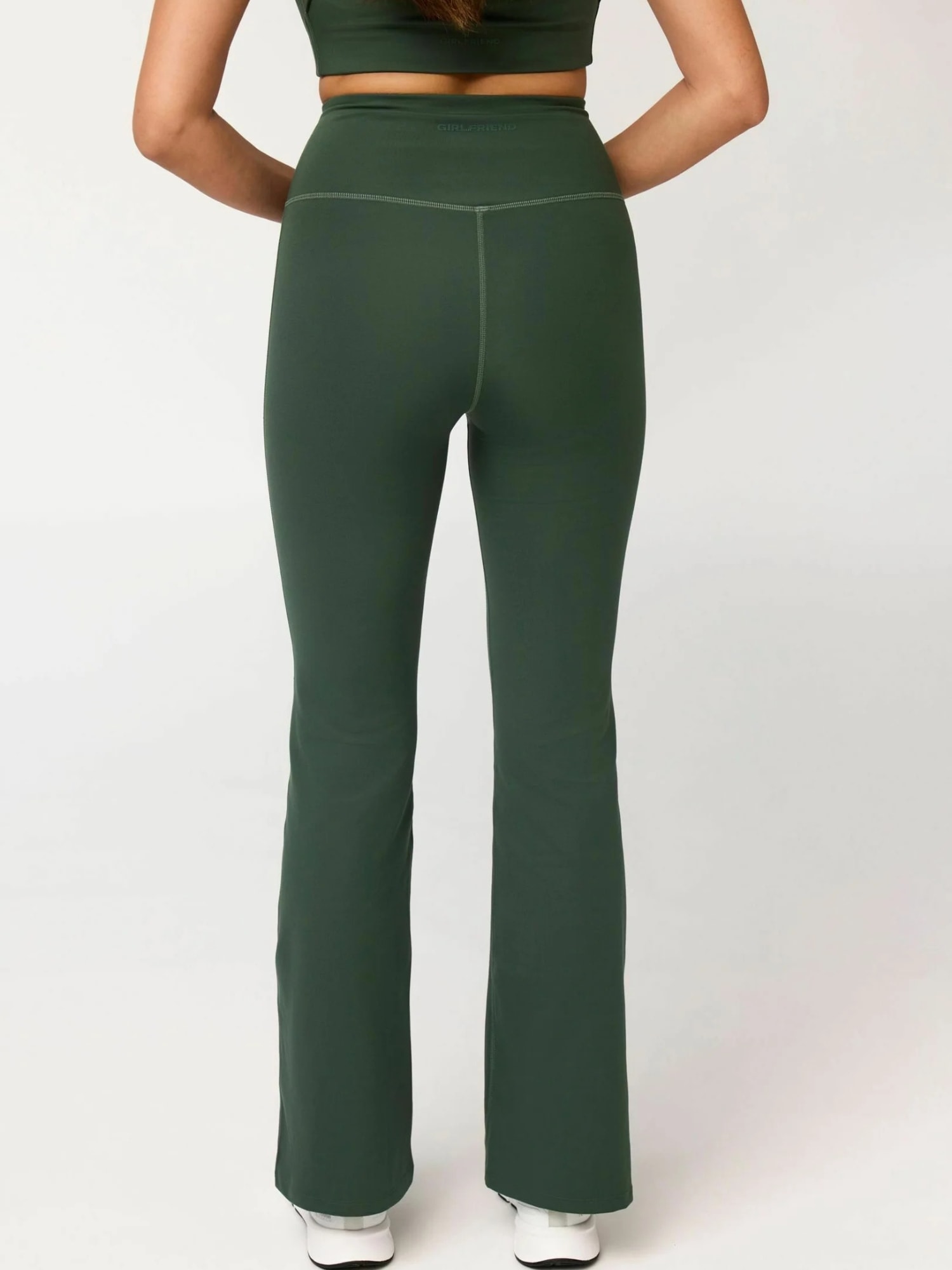 GIRLFRIEND COLLECTIVE Chinohose »Girlfriend Collective Trouser Compressive«