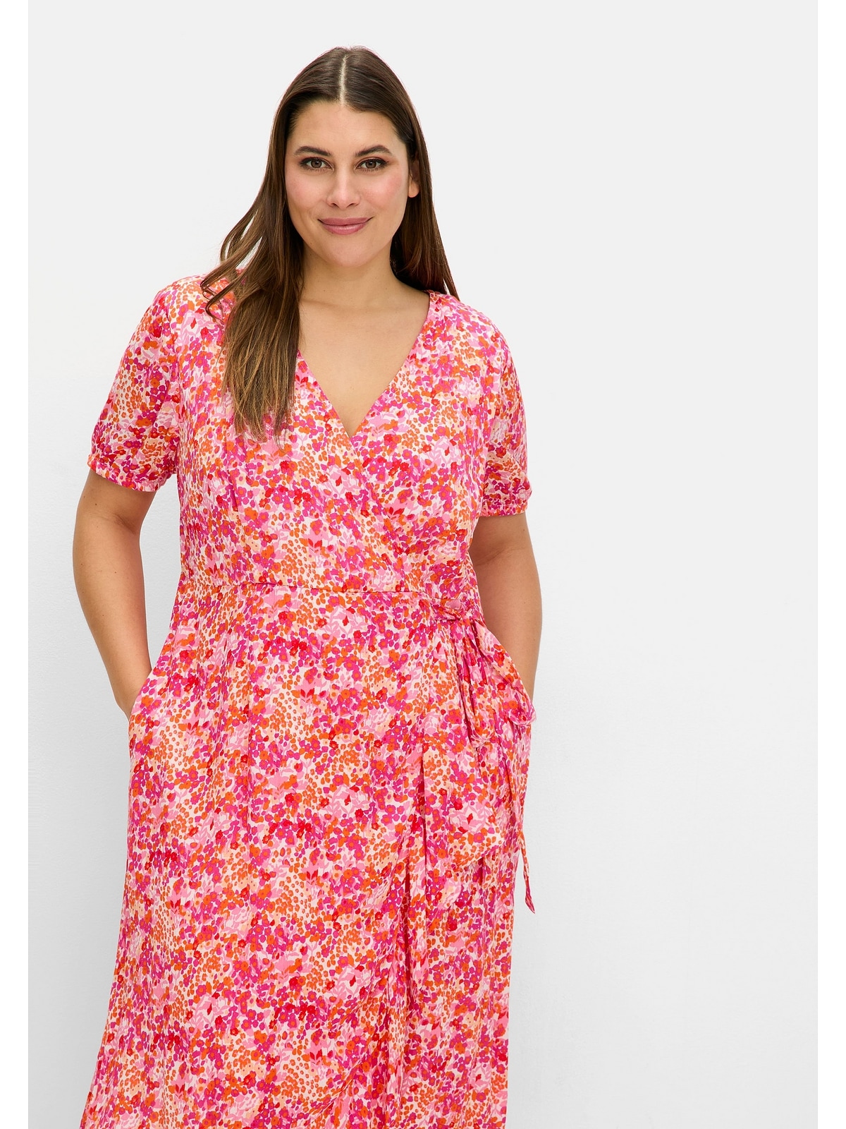 Sheego Sommerkleid »Große Größen«, in Wickeloptik, mit Blümchenprint