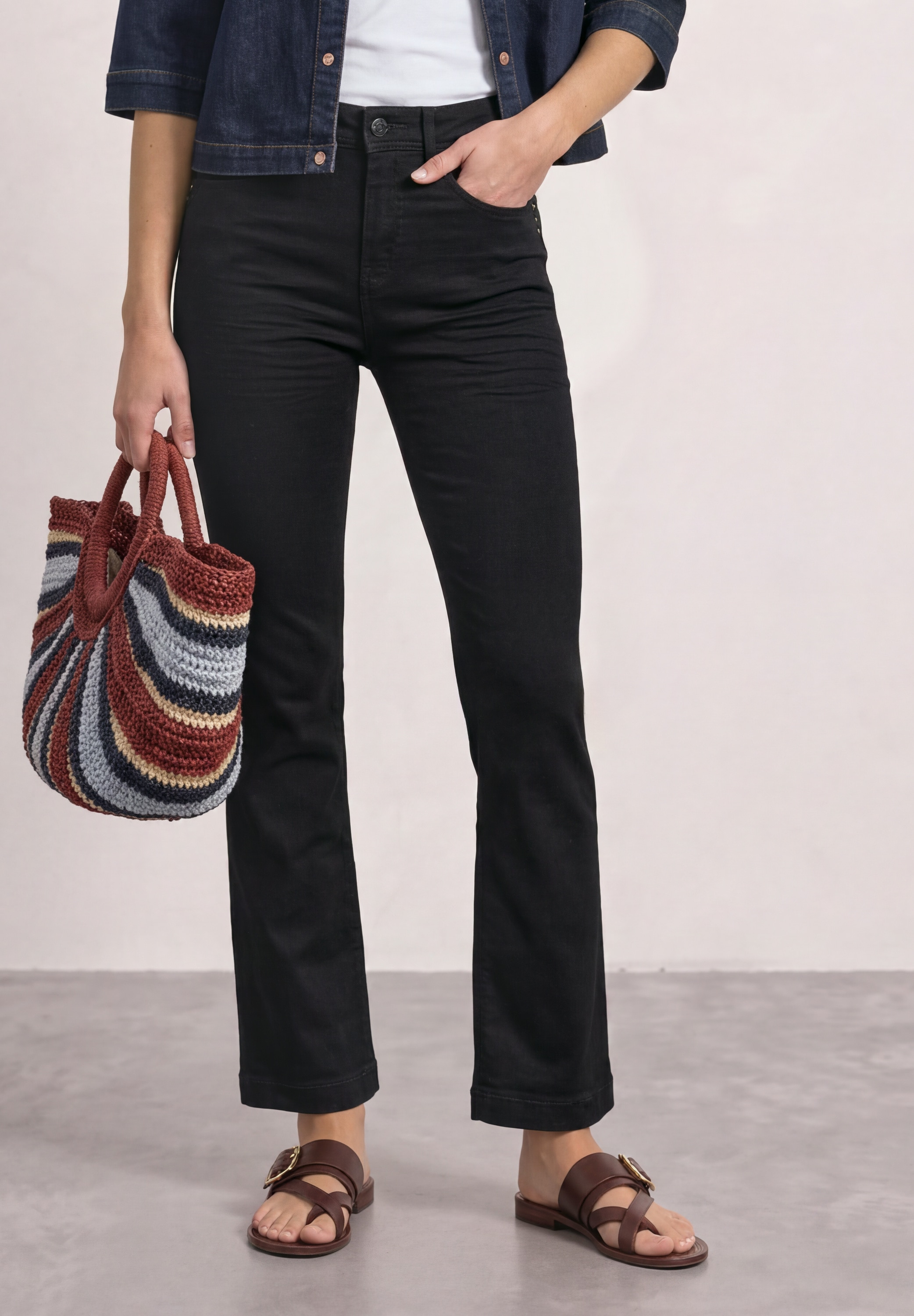STREET ONE Bootcut-Jeans "Style Blaire" mit Stretch / Slim Fit