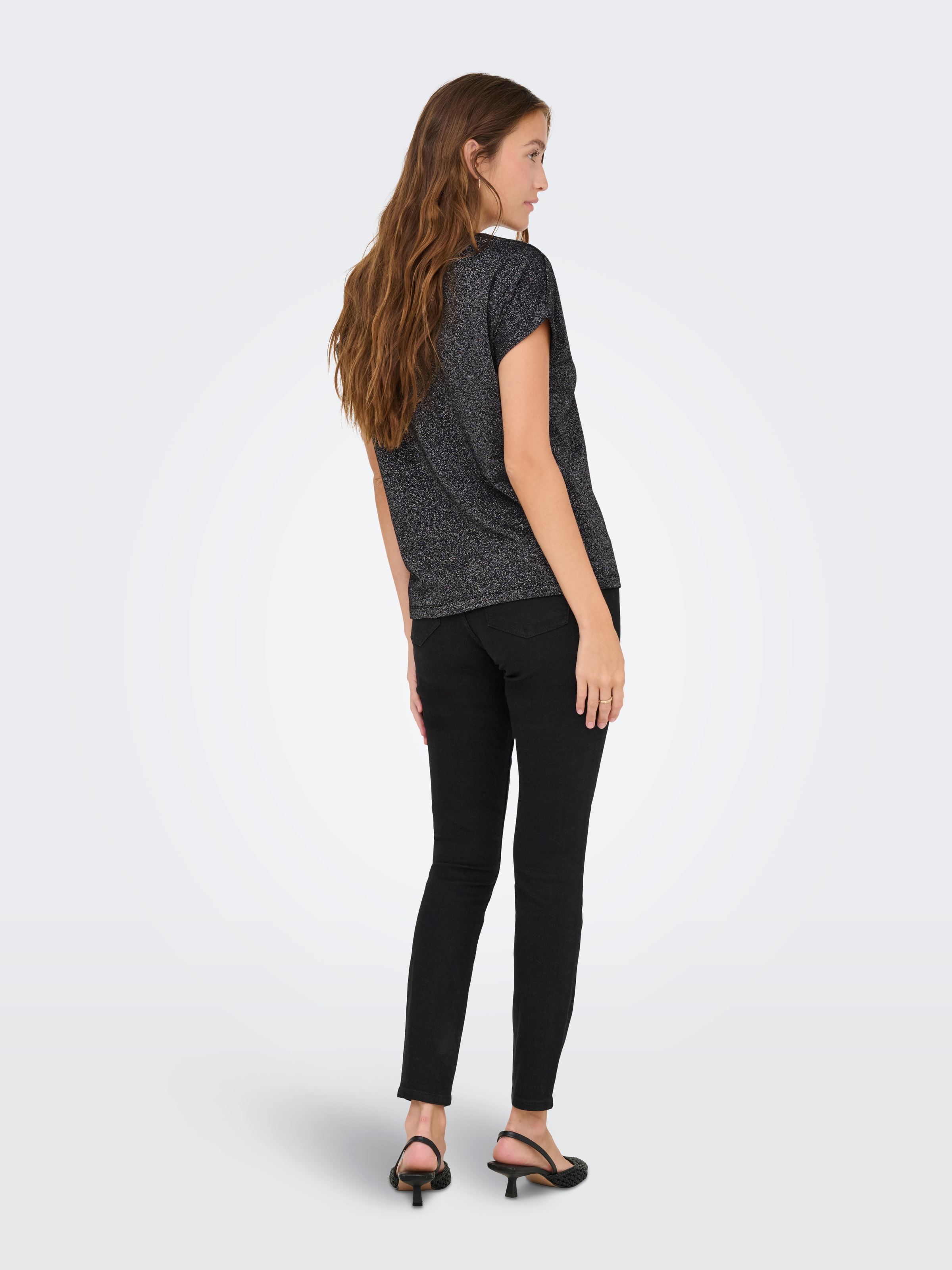 ONLY Kurzarmshirt »ONLMOSTER GLITTER S/S TOP NOOS JRS«, mit Glitzerdetail