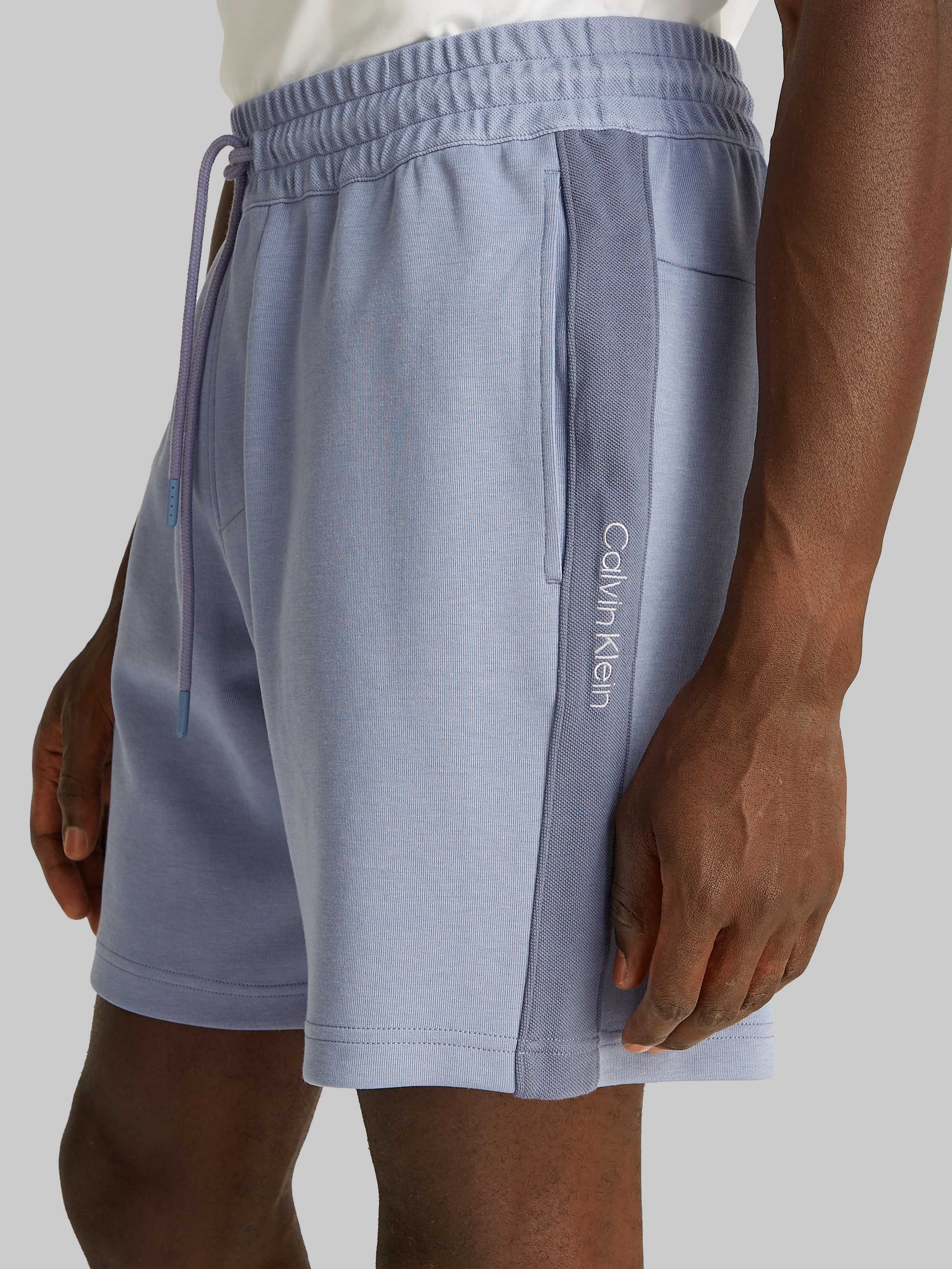 Calvin Klein Jeans Shorts "LOGO TAPE SHORT", mit Logobändern günstig online kaufen