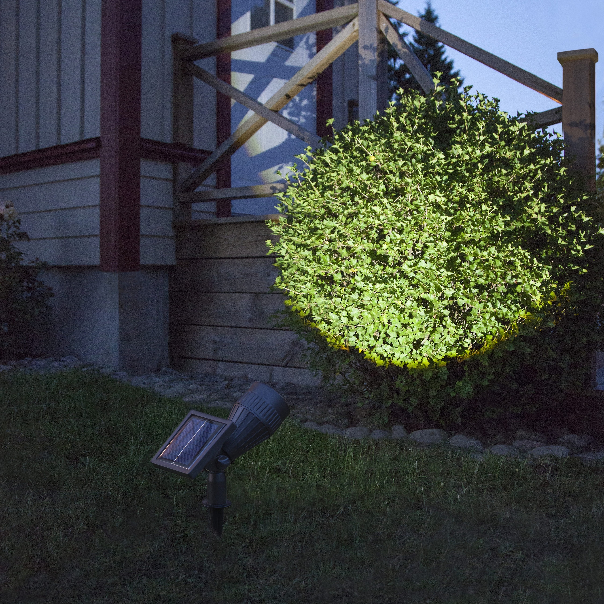 Parforce Traditional Hunting LED Solarleuchte »Solar-Spotlight Powerspot« LED-Board 1 Stk. Warmweiß verstellbarer Lichtwinkel, Dämmerungssensor