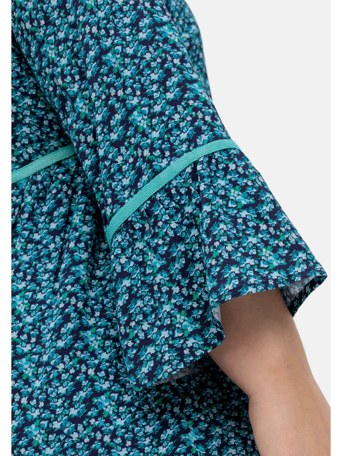 Sheego Tunika »Große Größen«, mit Blumenprint und 3/4-Arm kaufen | BAUR