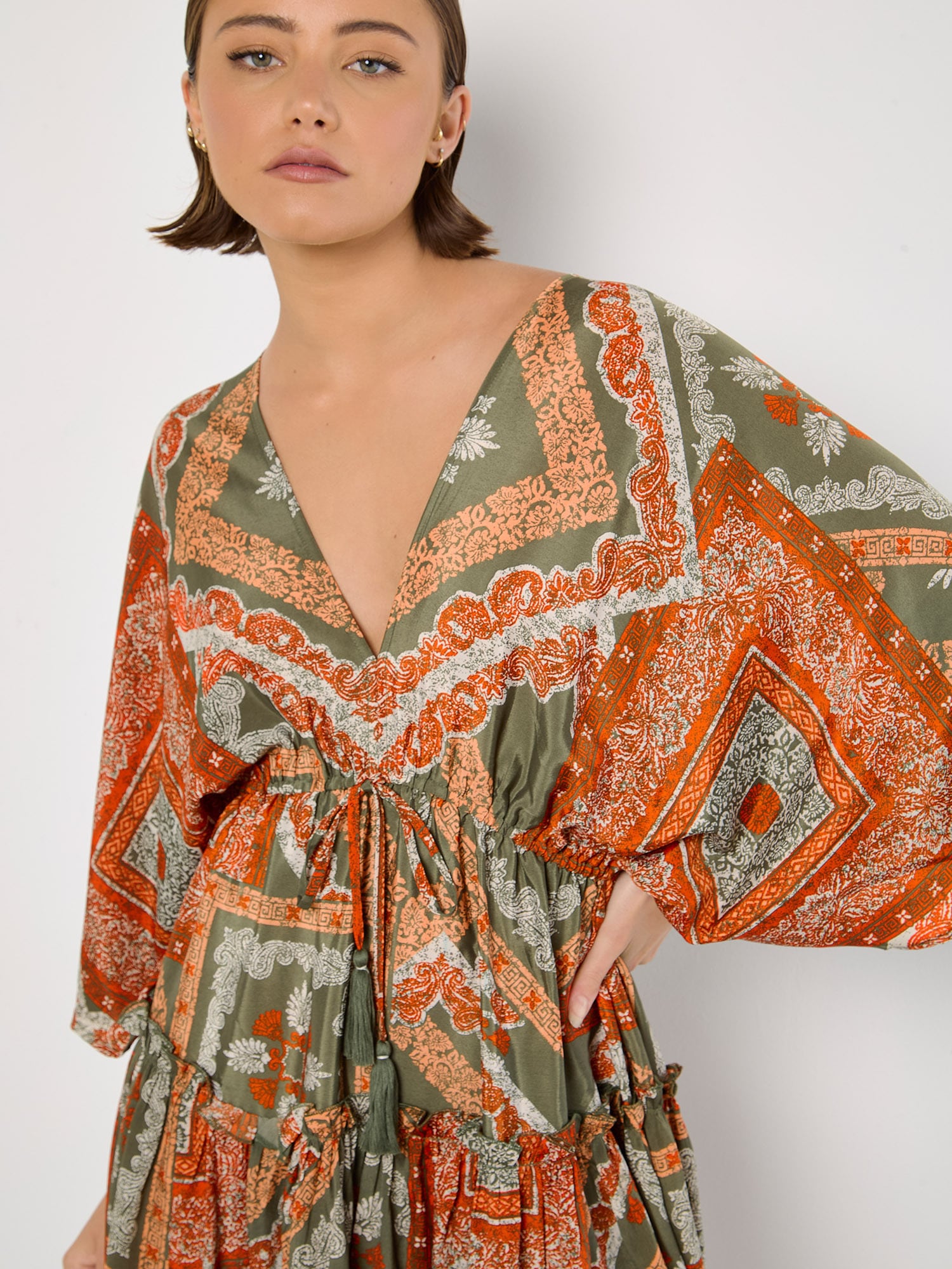Apricot Minikleid »Kaftan-Minikleid mit Satinschal« mit Tassel
