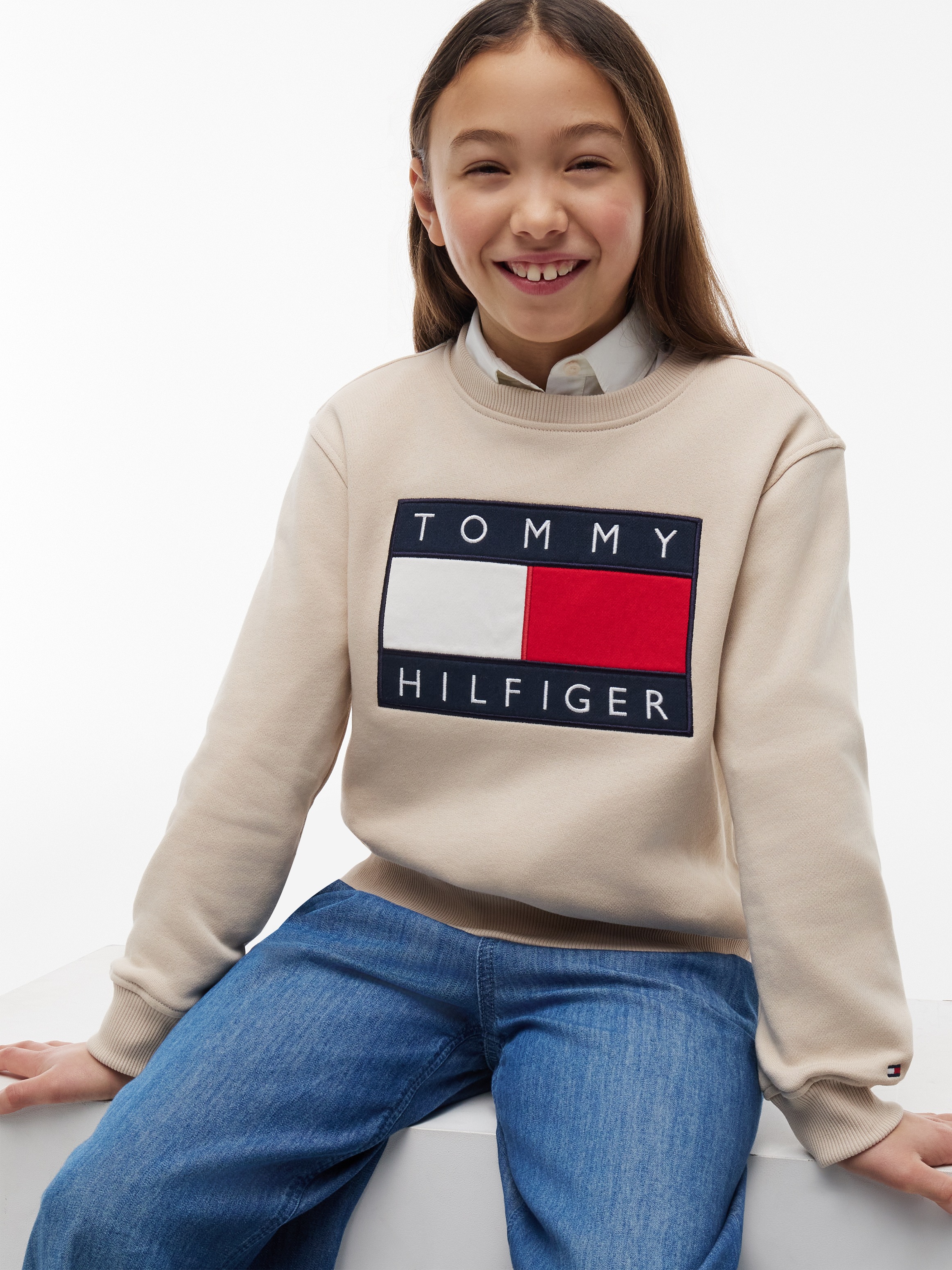 Tommy Hilfiger Sweatshirt , Regular Fit, Kinder bis 16 Jahre, Logo-Applikation

