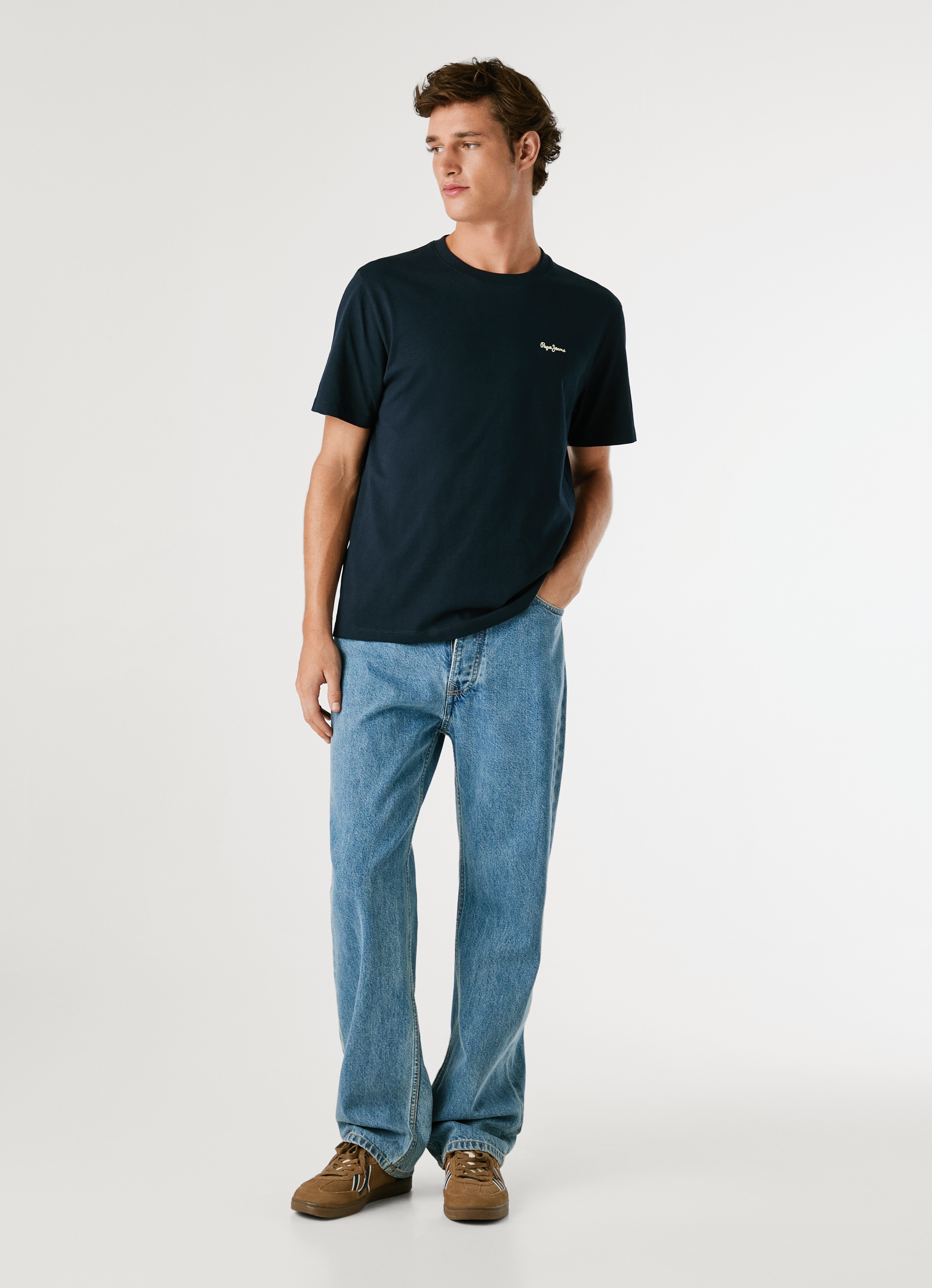 Pepe Jeans T-Shirt »CONTRAST CONNOR« mit Rundhals und gesticktem Logo