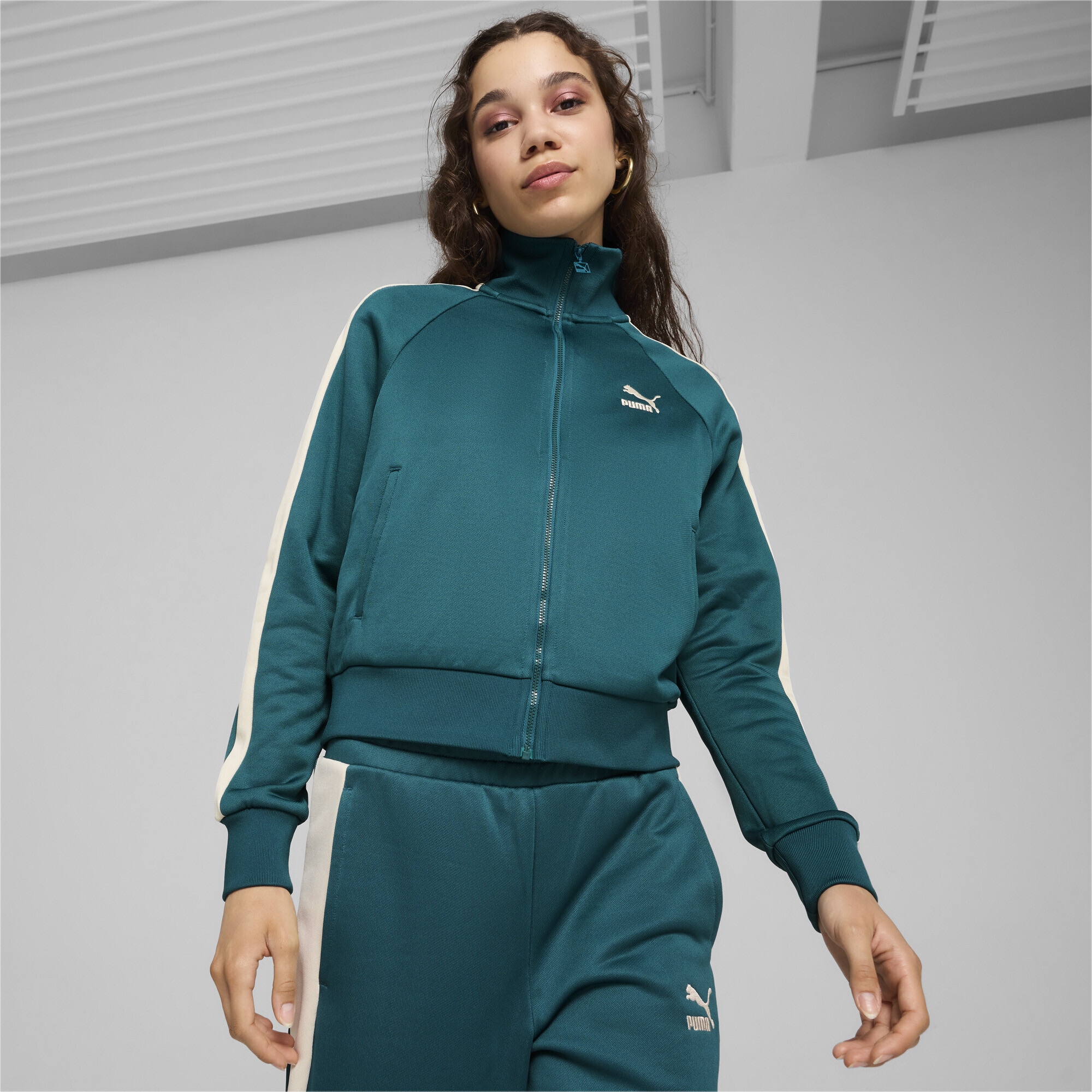 PUMA Trainingsjacke »ICONIC T7 Trainingsjacke Damen«