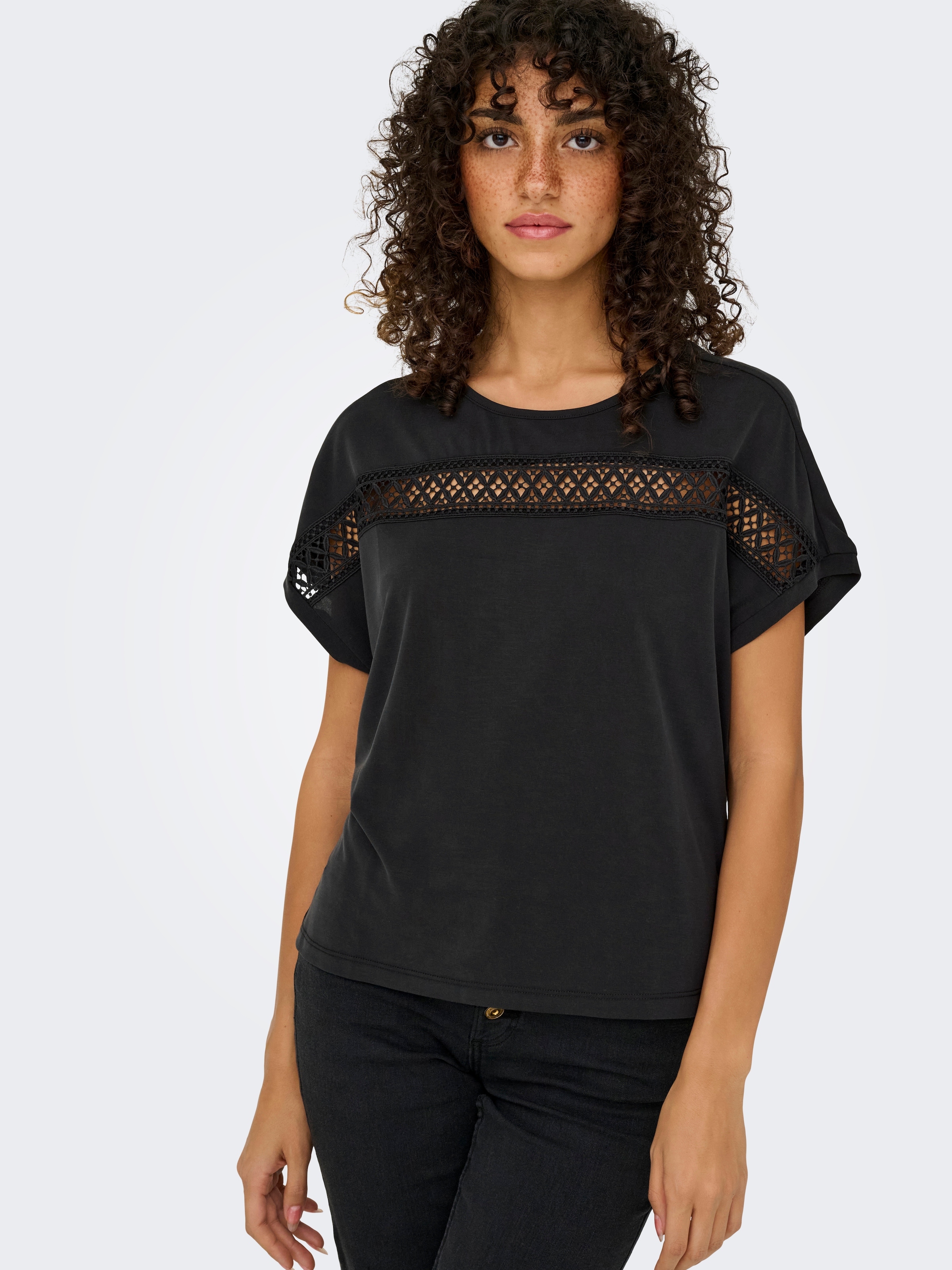 ONLY Kurzarmshirt »ONLFREE LIFE S/S LACE PANEL TOP JRS«