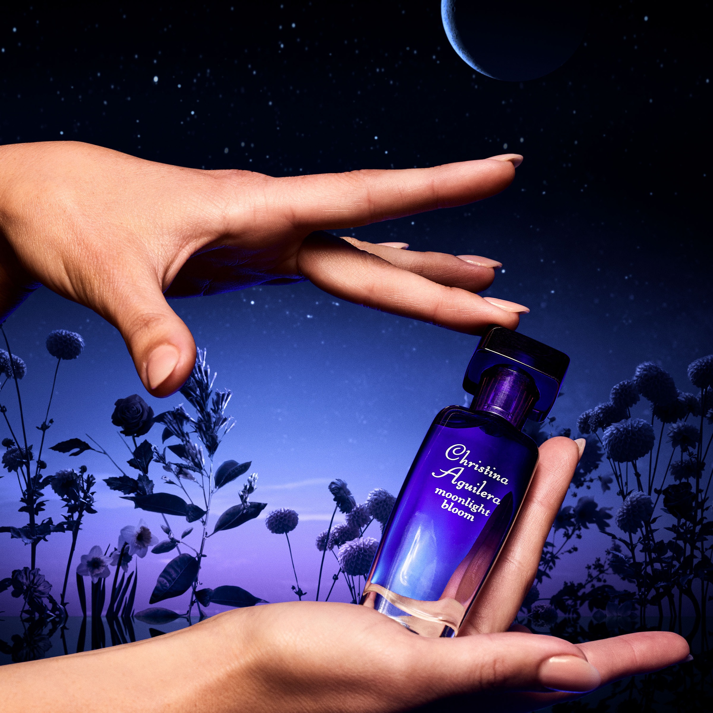 Christina Aguilera Eau de Parfum »MOONLIGHT BLOOM EDP« blumig-orientalische Duftnote