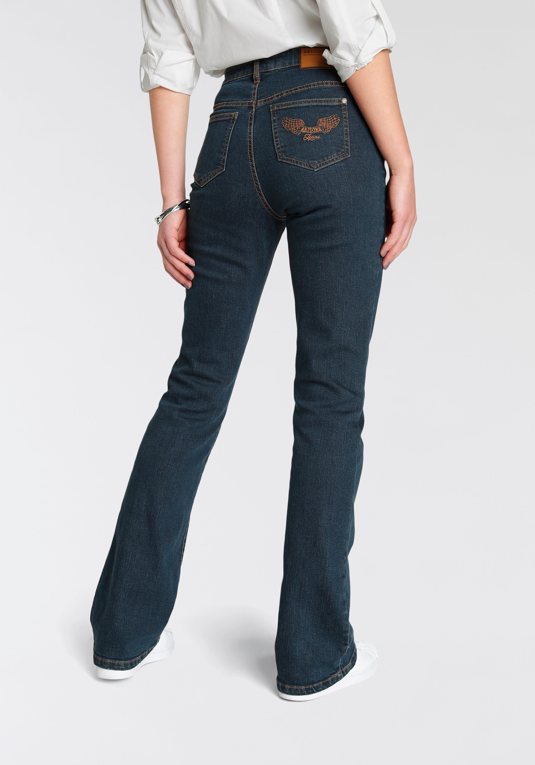 Arizona Bootcut-Jeans "Comfort-Fit", ausgestellte Beinform, mit Eingrifftaschen, High-Waist