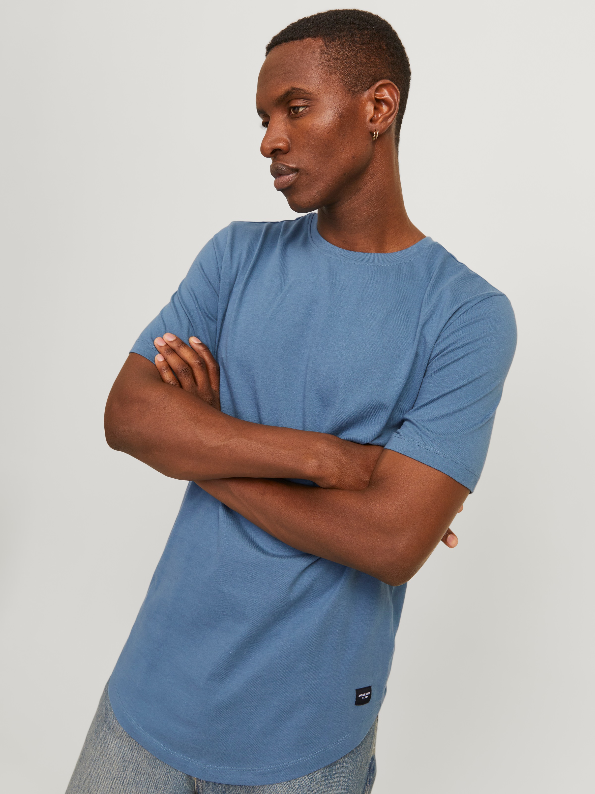 Jack & Jones Rundhalsshirt "JJENOA TEE SS CREW NECK NOOS", mit abgerundetem günstig online kaufen