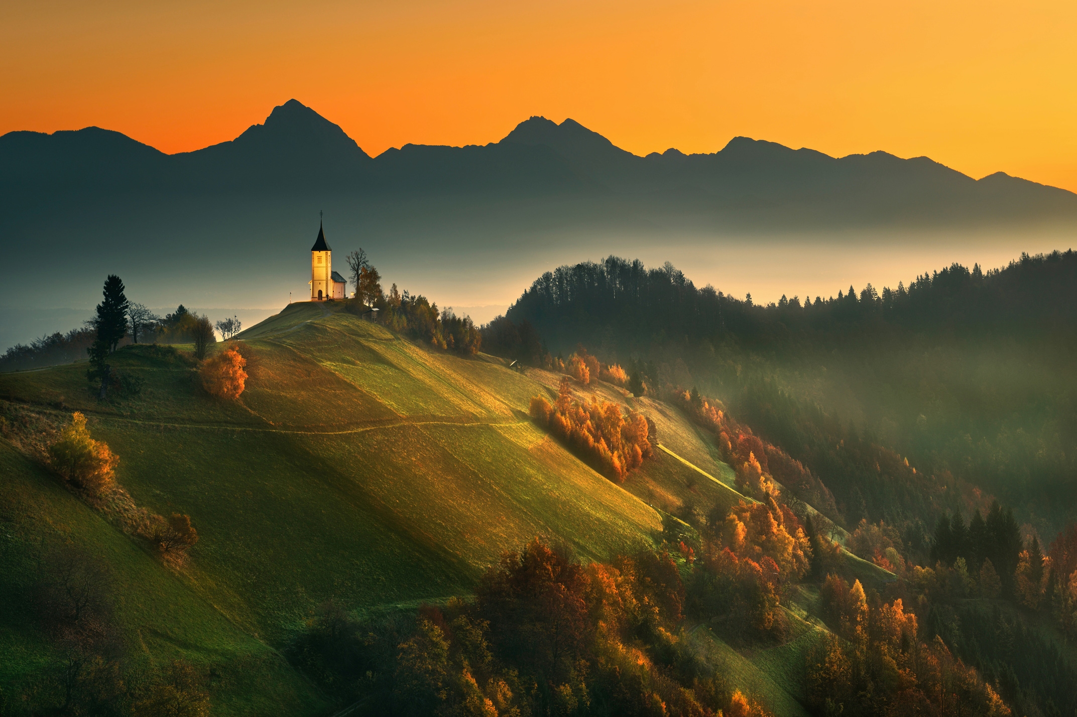 Papermoon Fototapete "Photo-Art KRZYSZTOF BROWKO, SLOWENISCHER HERBST"