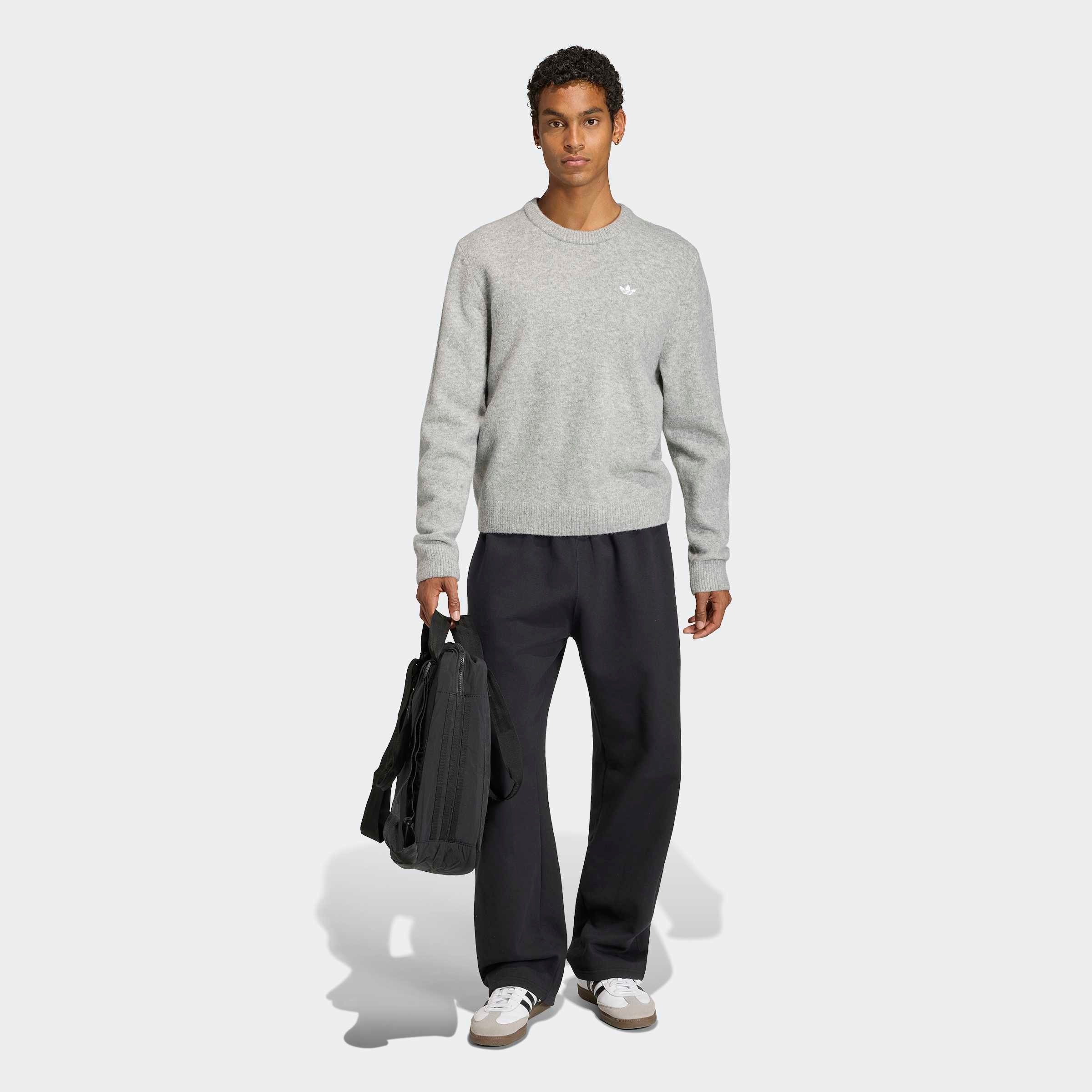 adidas Originals Sweatshirt »TREFOIL ESSENTIALS«, sportlich, mit eingestricktem Trefoil Logo
