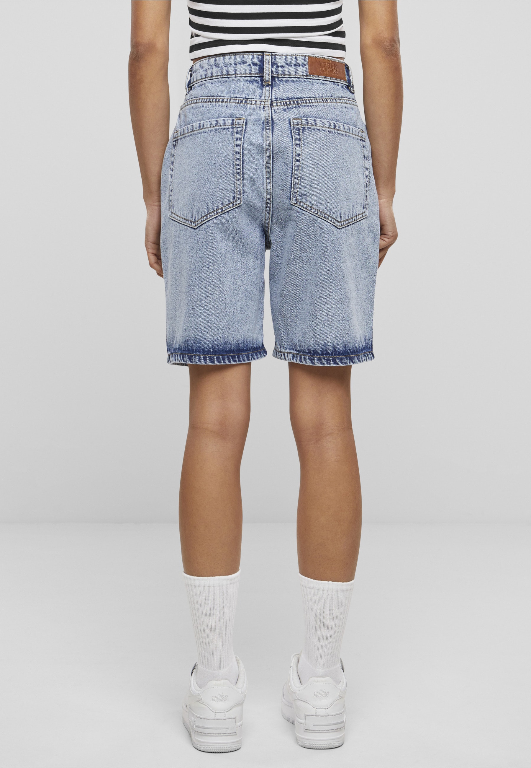 URBAN CLASSICS Shorts »Urban Classics Damen Ladies 90‘s Bermuda«