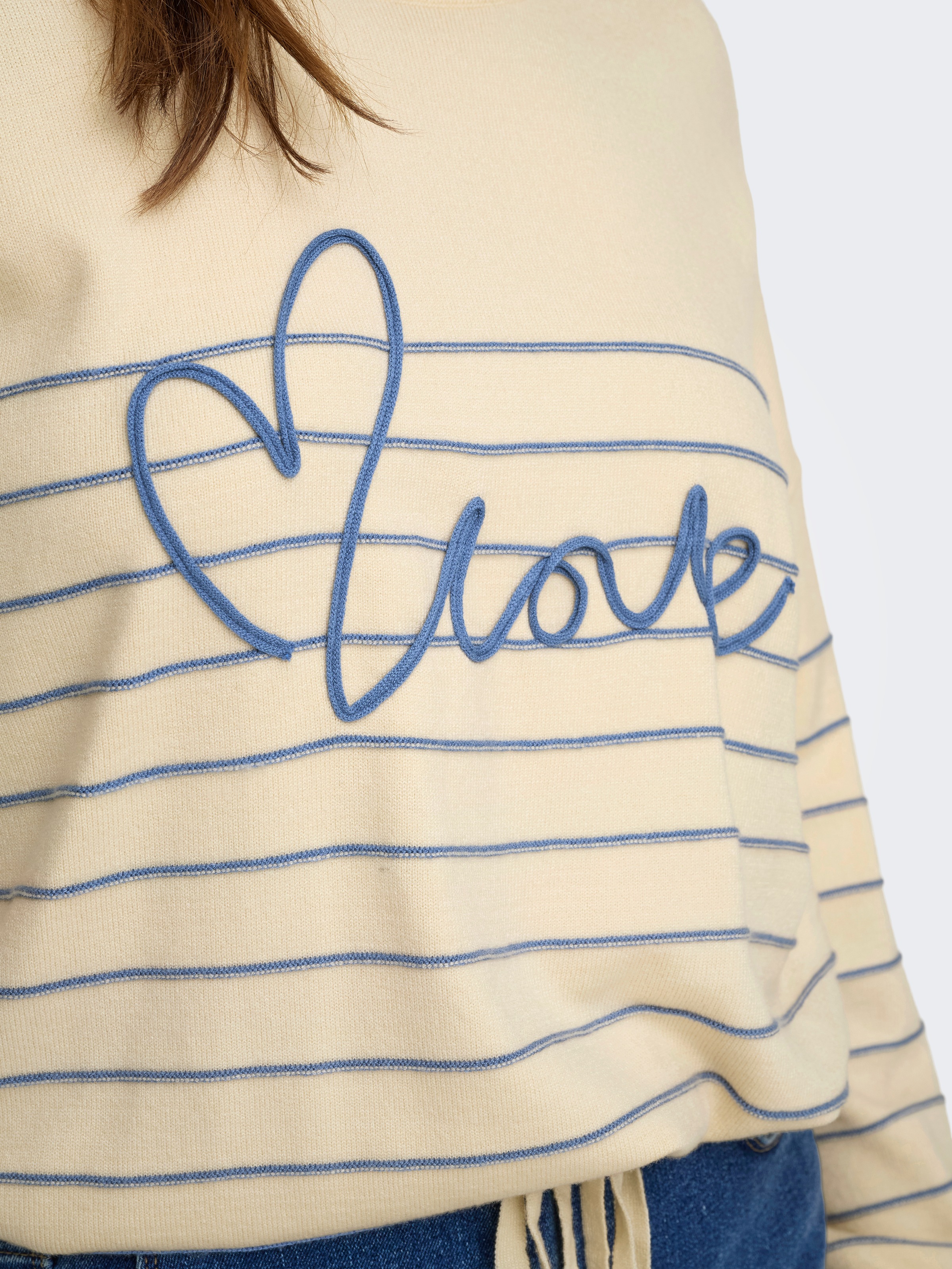 Thumbnail - ONLY CARMAKOMA Rundhalspullover "CARSIGNE LS TEXT DETAIL O-NECK KNT"