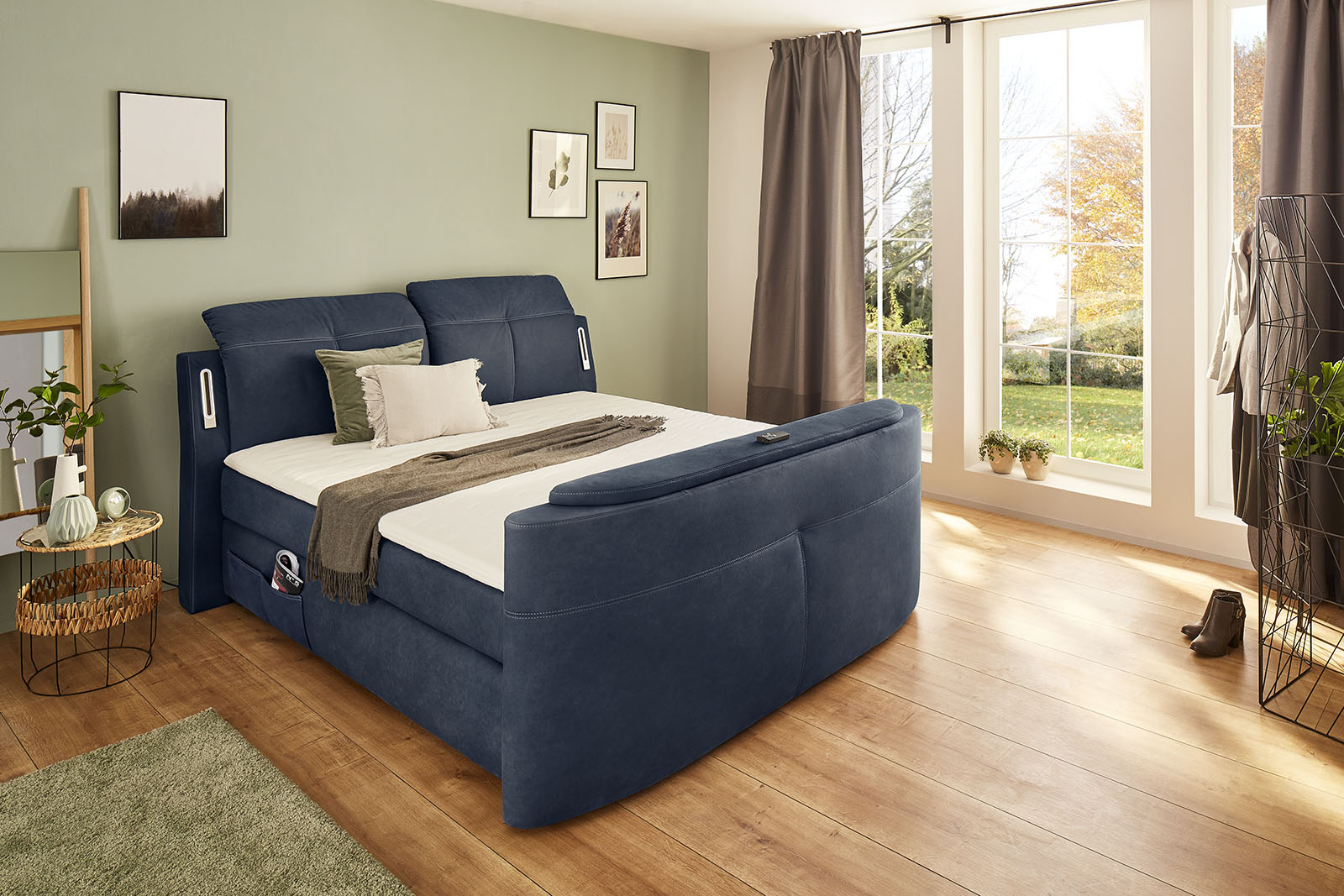 Jockenhöfer Gruppe Boxspringbett "MOVIESTAR, mit Taschenfederkernmatratze H3-H4, inkl. LED-Beleuchtung" wahlweise Strukturstoff-Bezug oder Microfaser-Bezug, 180x200cm