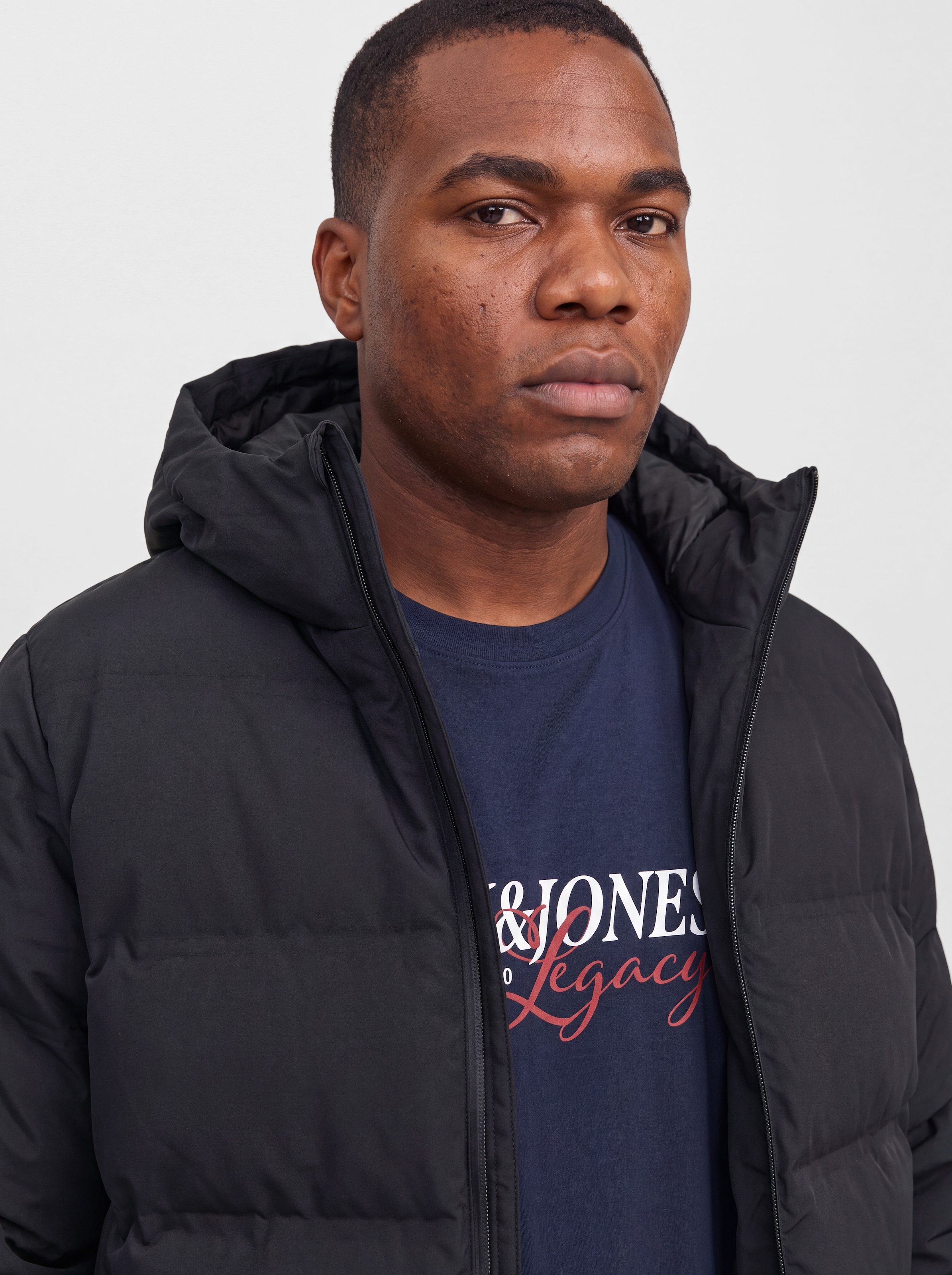 Jack & Jones PlusSize Steppjacke »JJSAGE PUFFER JACKET BF PLS« mit Kapuze Kunstfaser, regular fit